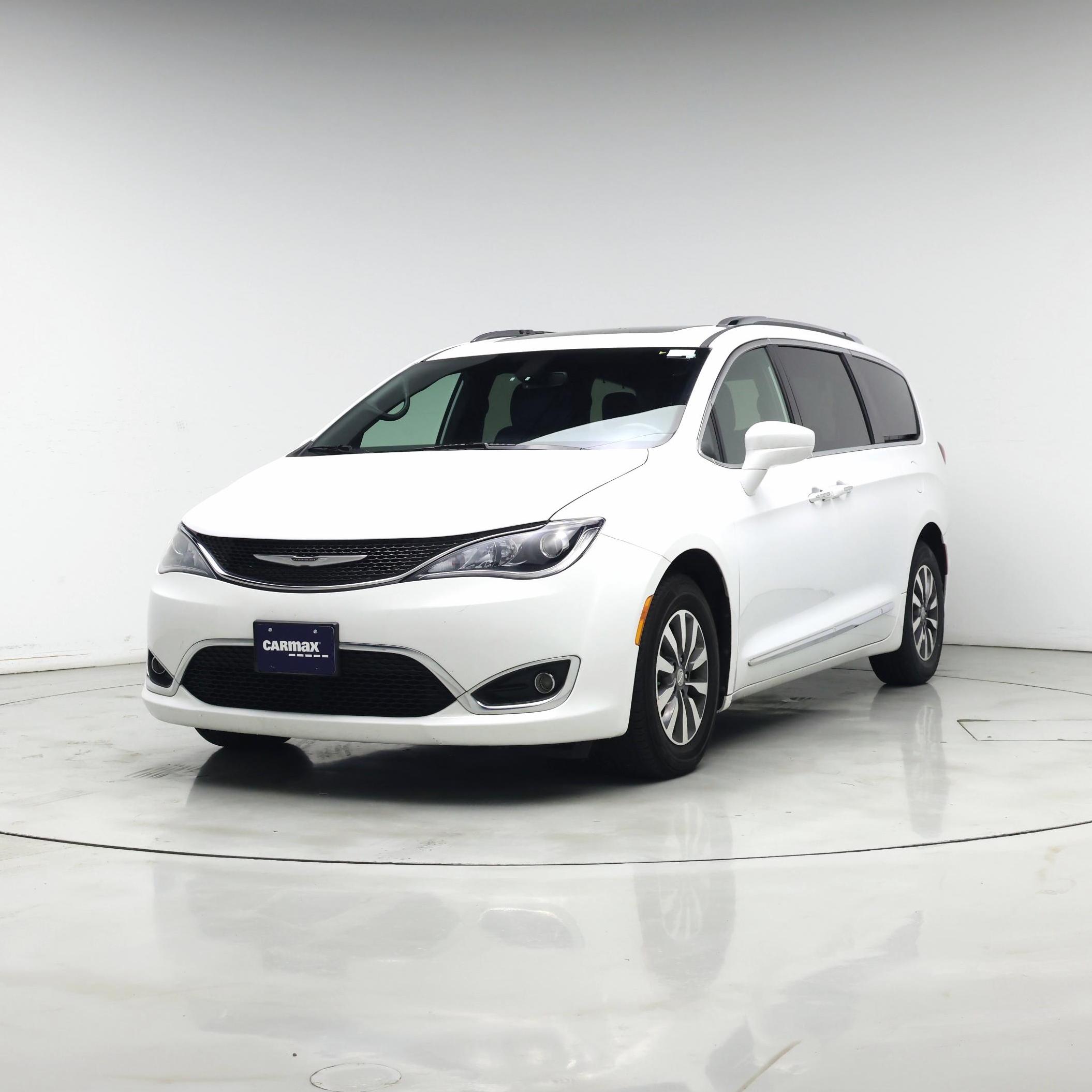 Thumbnail: 2020 Chrysler Pacifica - 4