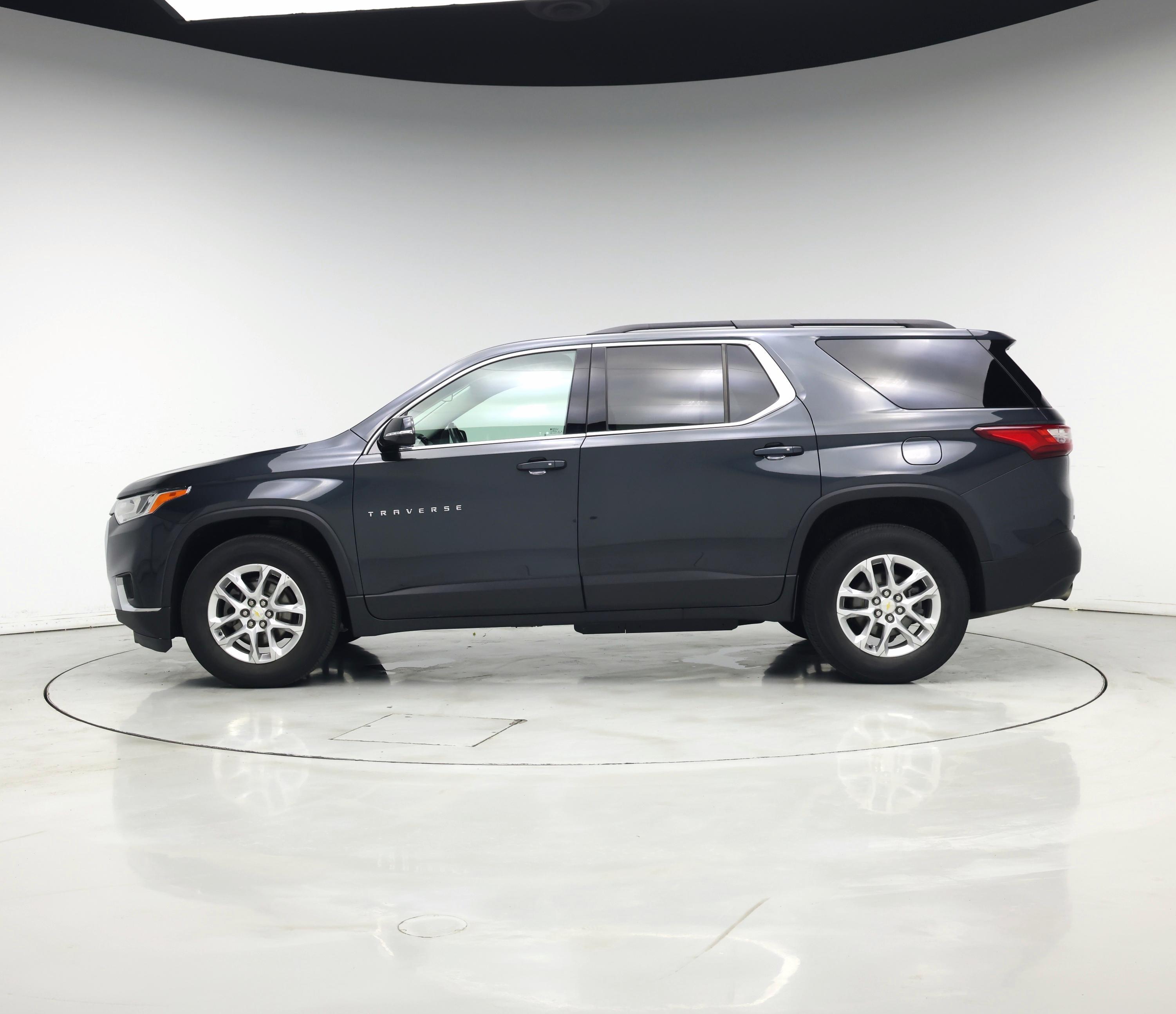 Thumbnail: 2020 Chevrolet Traverse - 3