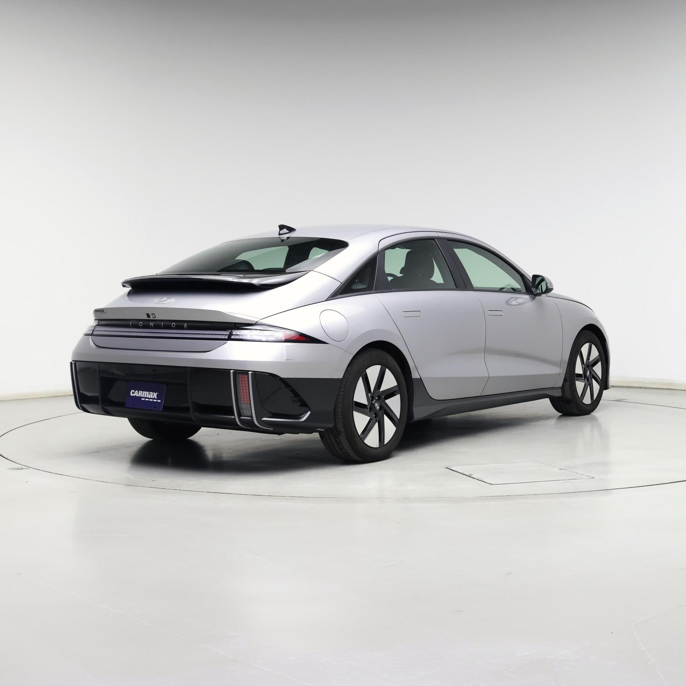 Thumbnail: 2023 Hyundai Ioniq 6 - 8