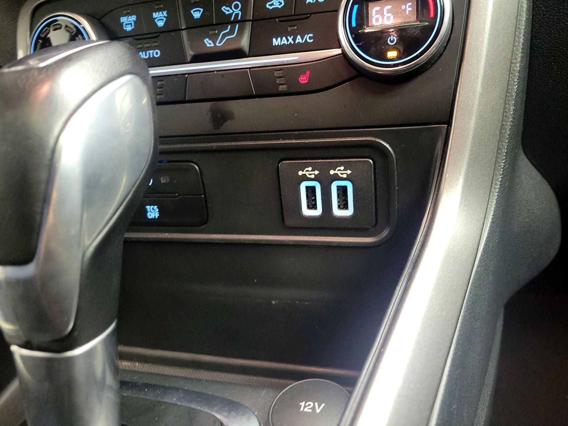 Thumbnail: 2019 Ford EcoSport - 18
