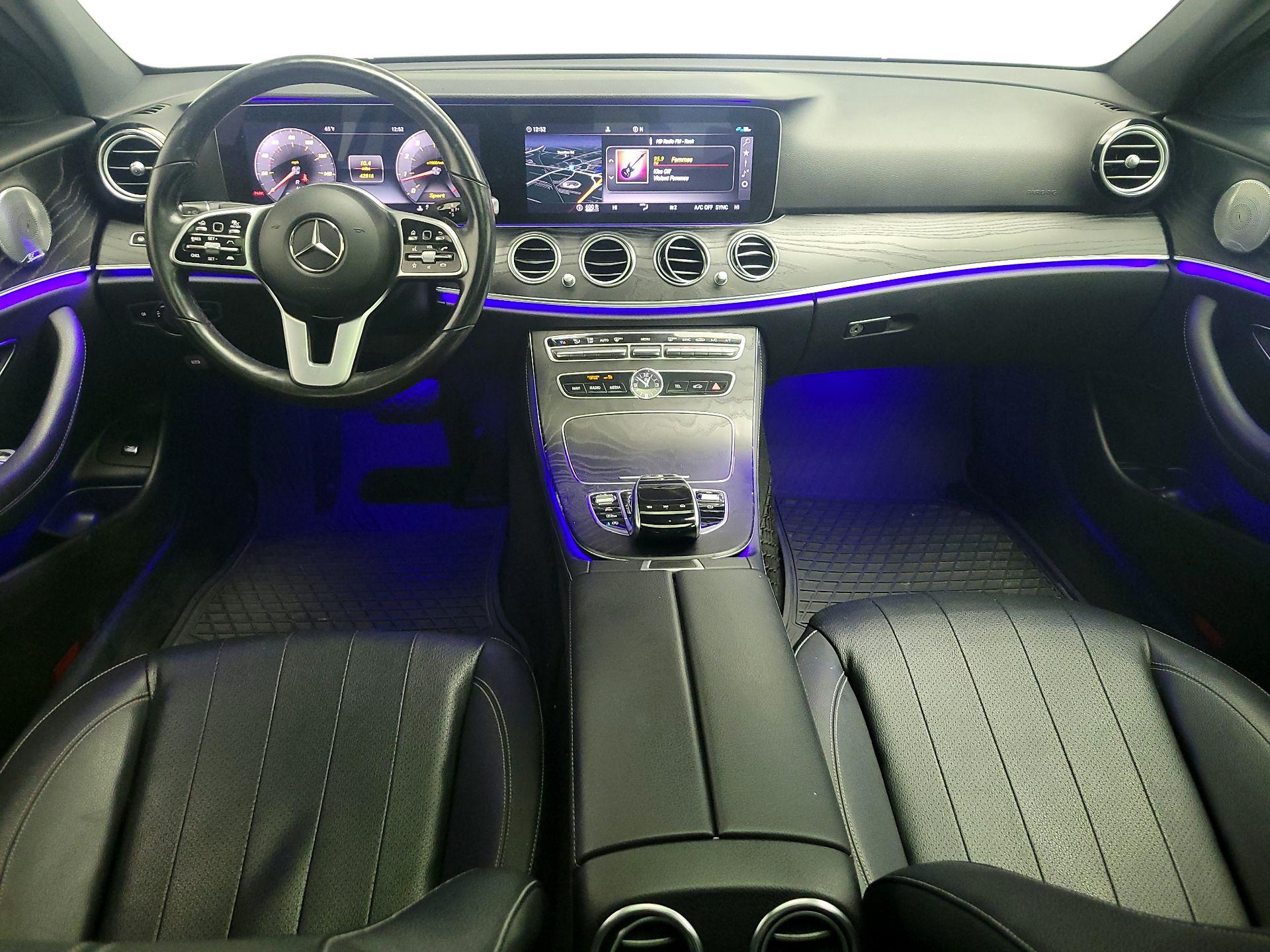 Thumbnail: 2019 Mercedes-Benz E-Class - 9