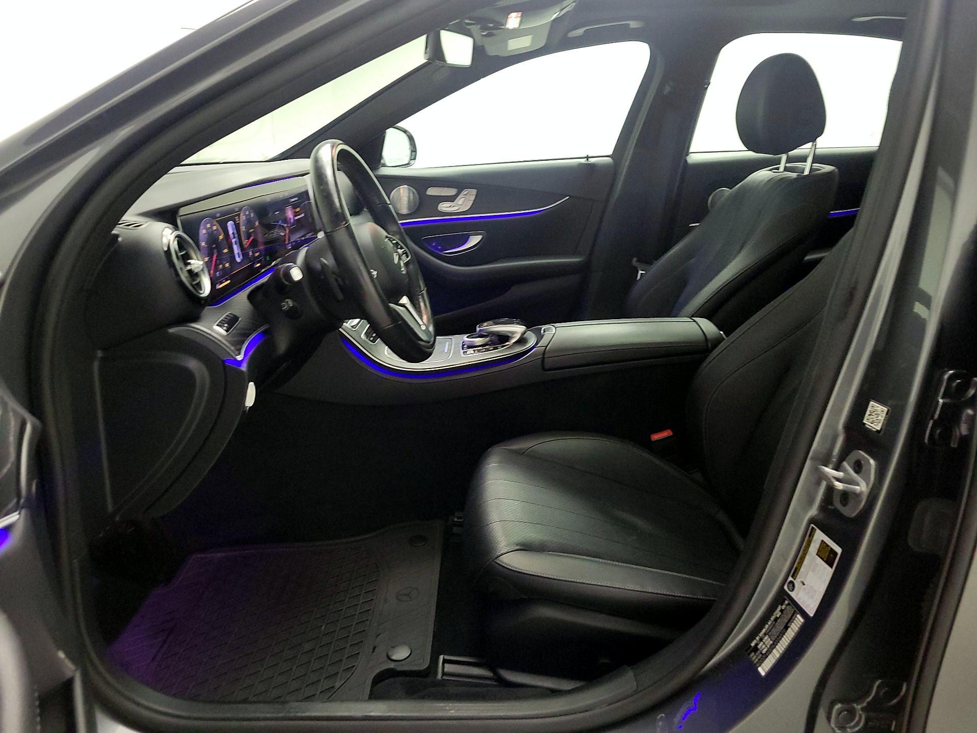 Thumbnail: 2019 Mercedes-Benz E-Class - 11