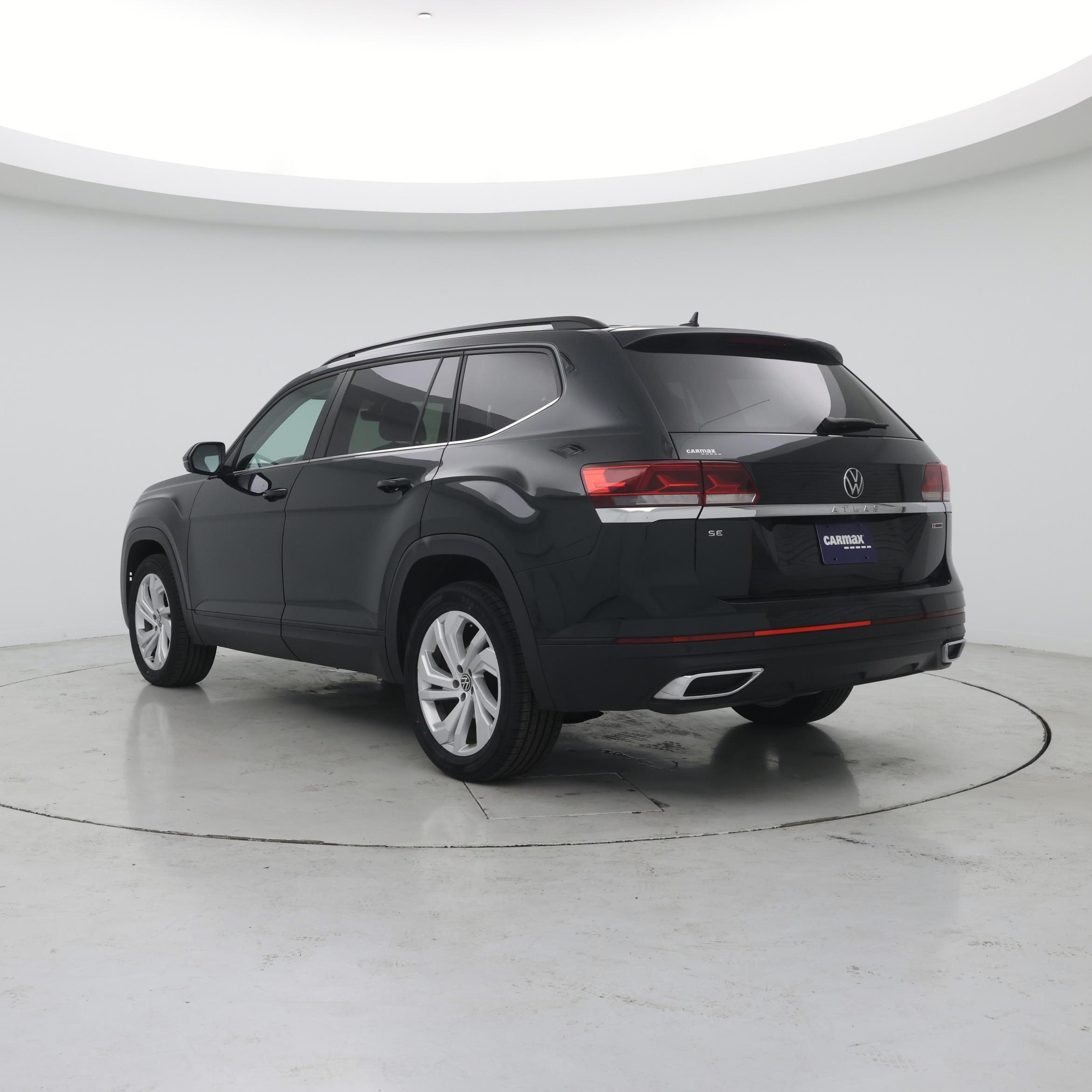 Thumbnail: 2021 Volkswagen Atlas - 2