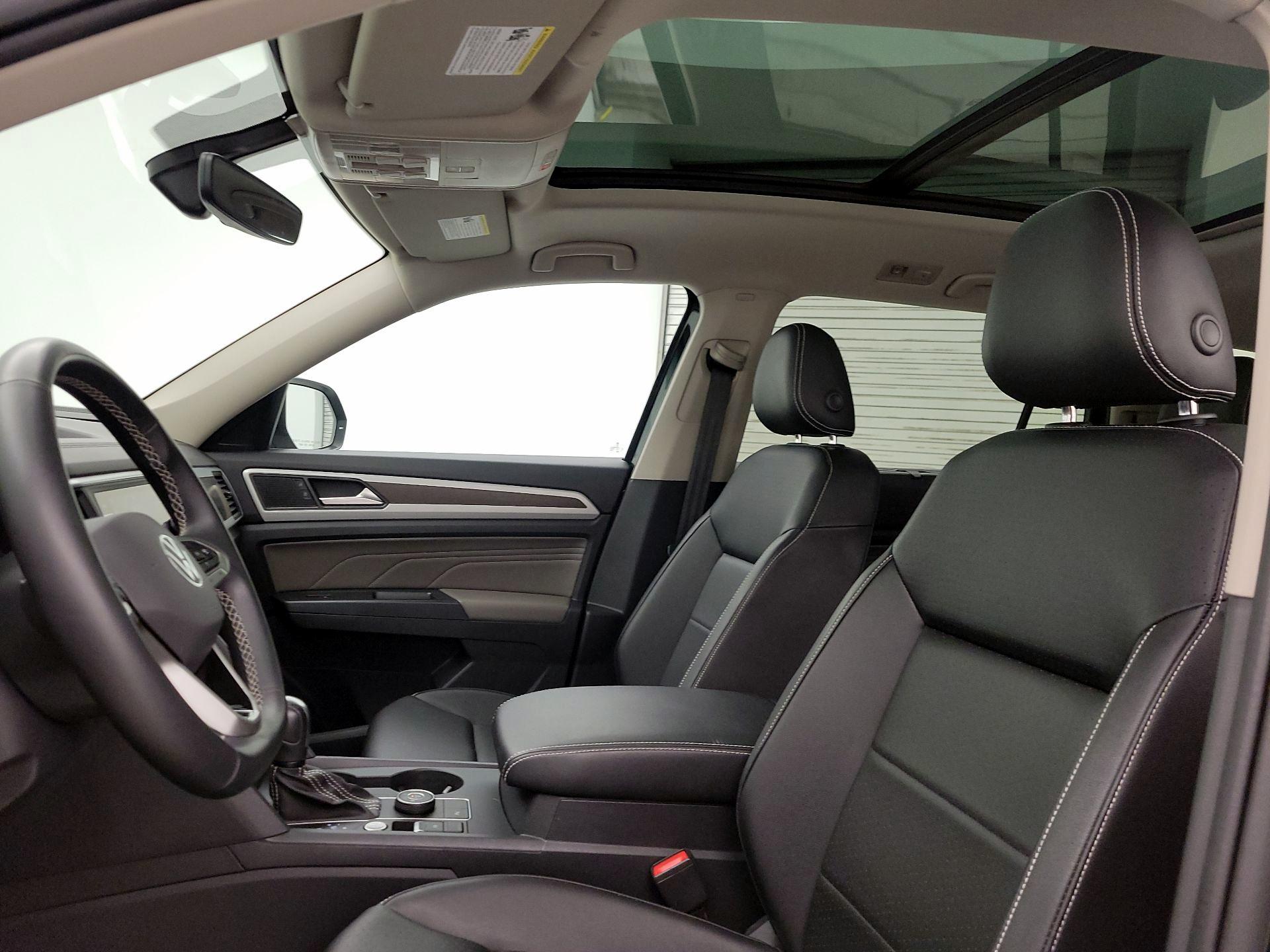 Thumbnail: 2021 Volkswagen Atlas - 19