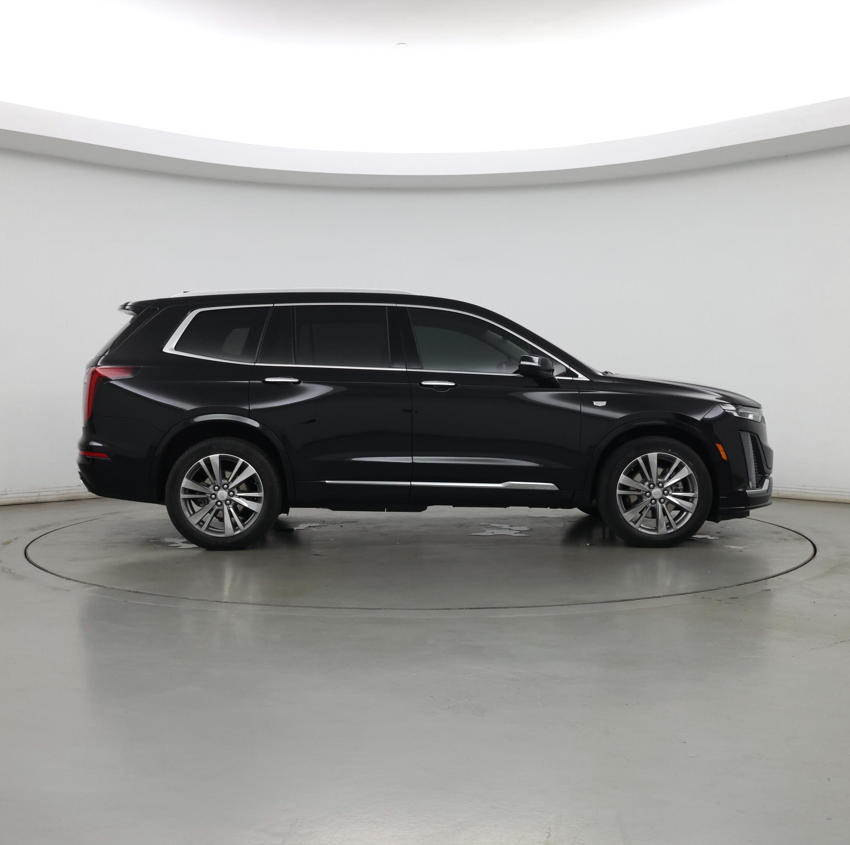 Thumbnail: 2022 Cadillac XT6 - 7
