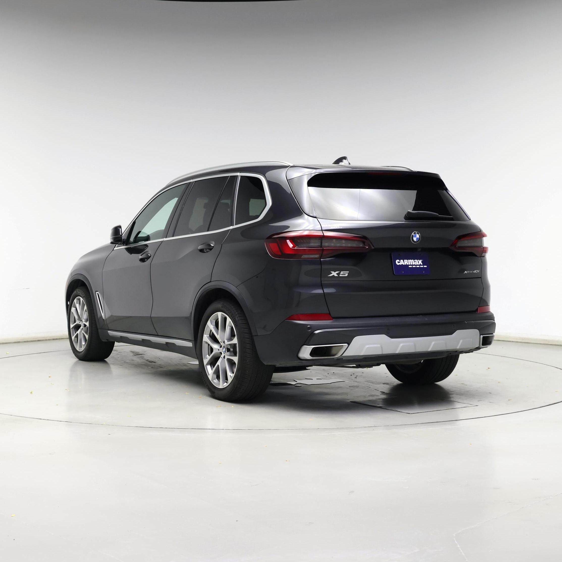 Thumbnail: 2023 BMW X5 - 2