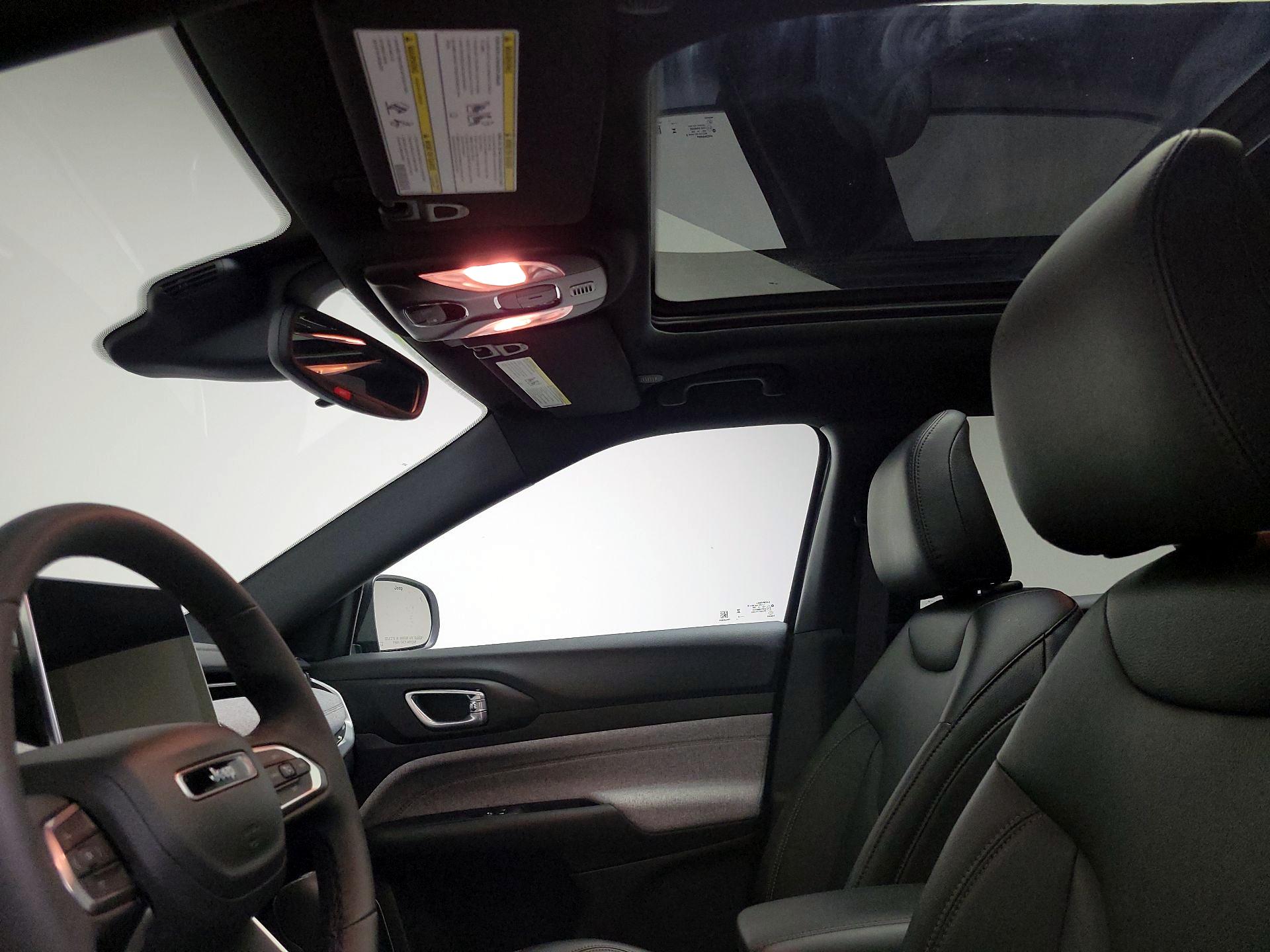 Thumbnail: 2024 Jeep Compass - 19