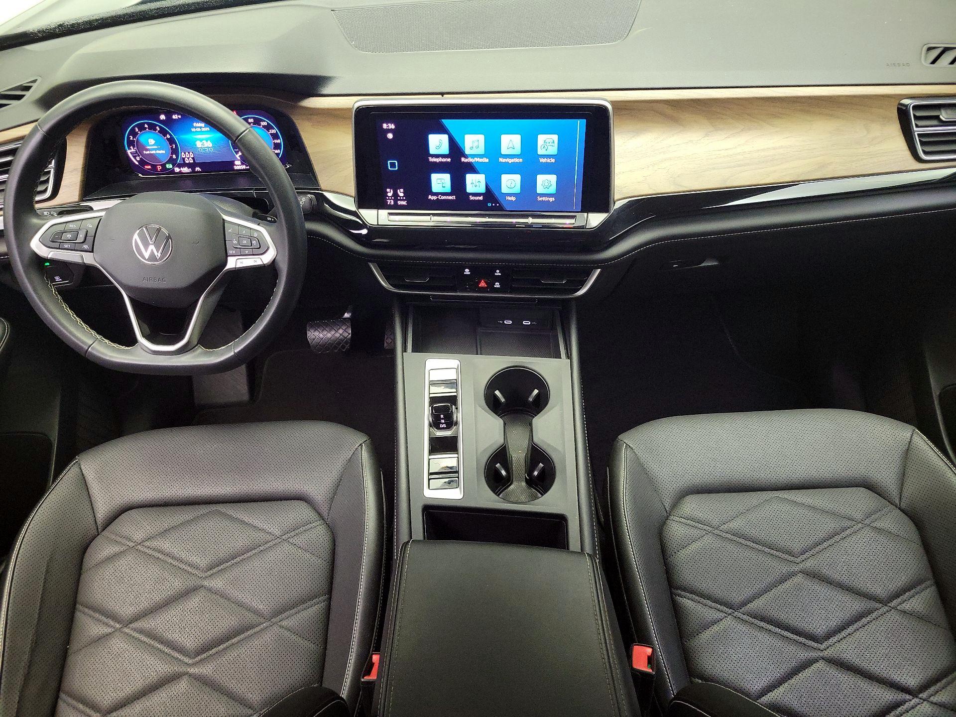 Thumbnail: 2024 Volkswagen Atlas - 9