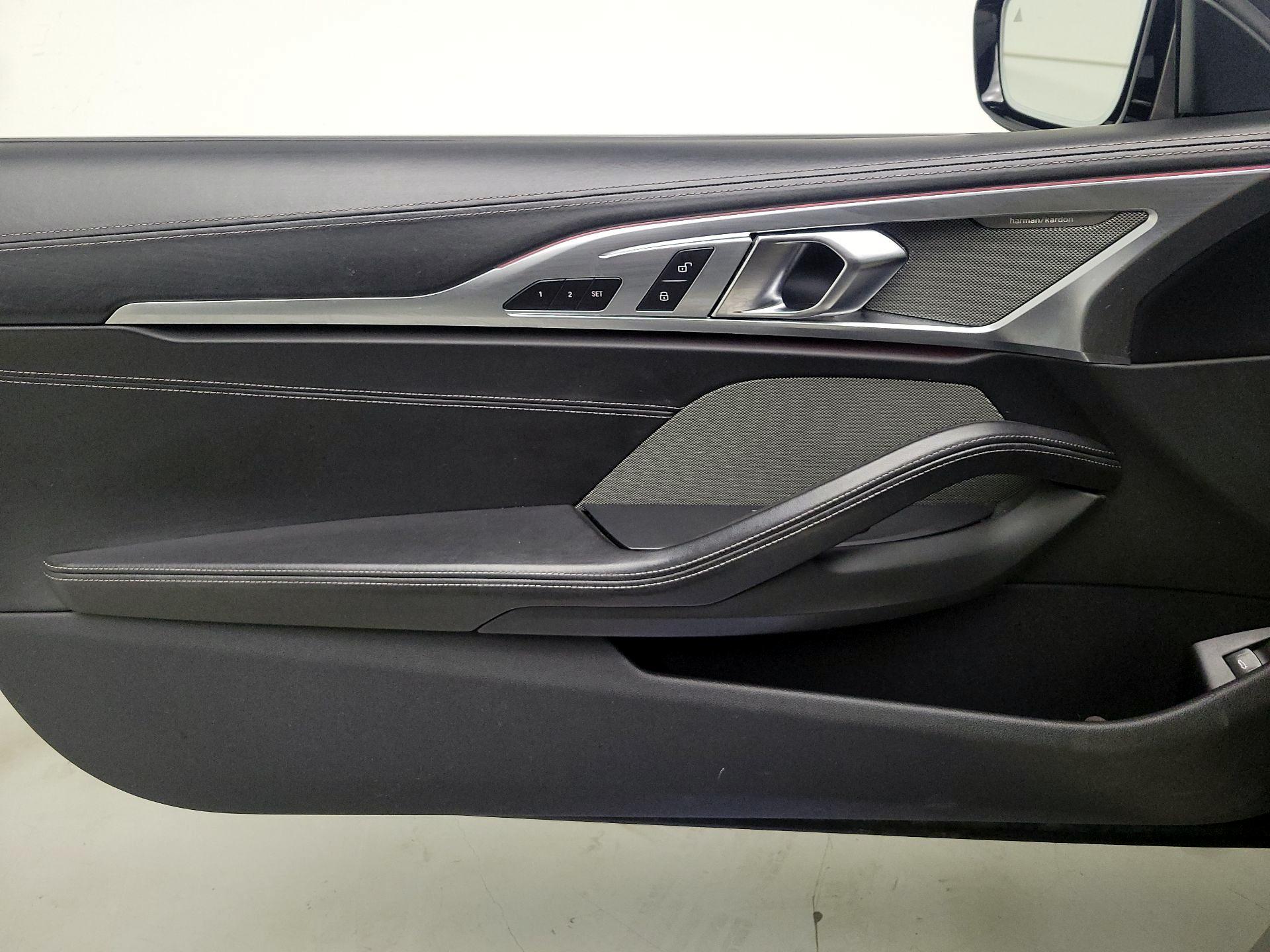 Thumbnail: 2019 BMW 8 Series - 12