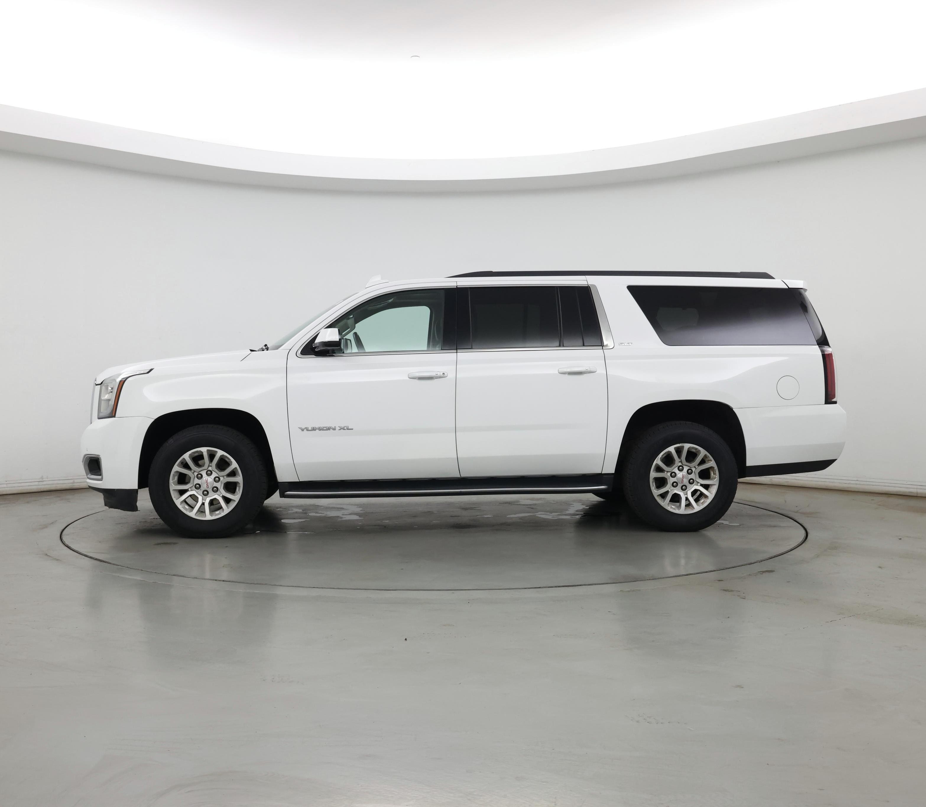 Thumbnail: 2019 GMC Yukon XL - 3