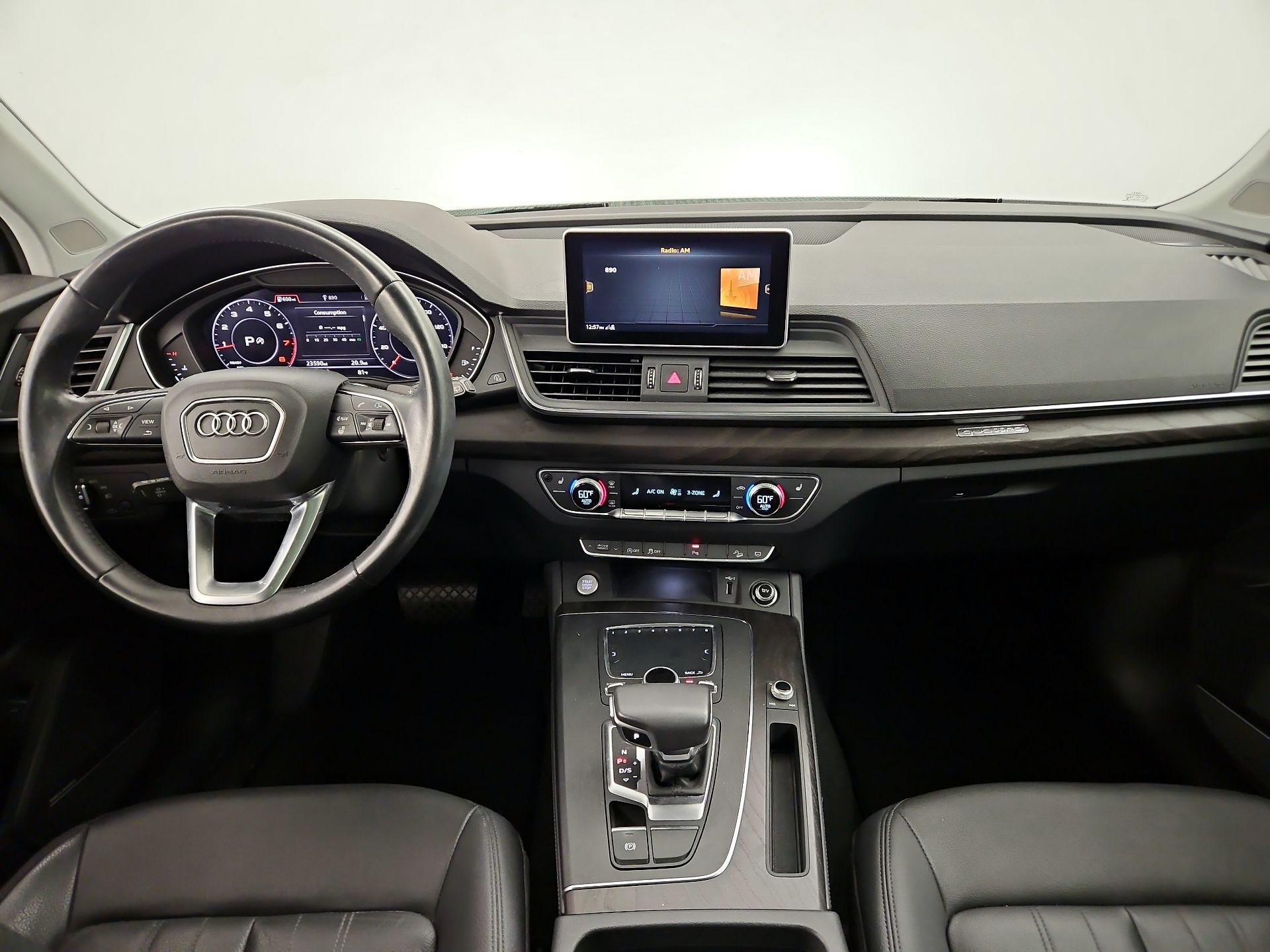 Thumbnail: 2020 Audi Q5 - 9