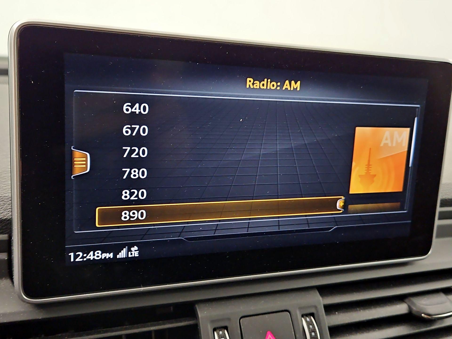 Thumbnail: 2020 Audi Q5 - 16