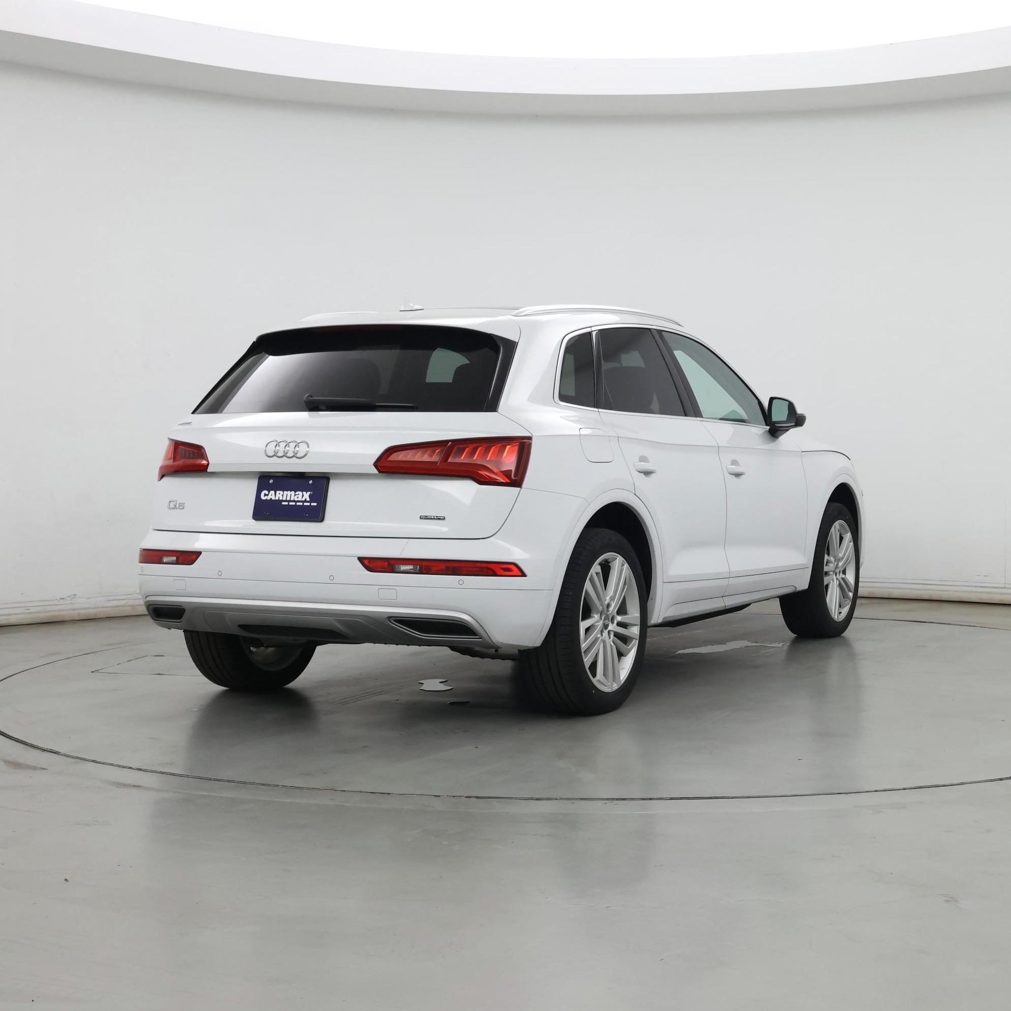 Thumbnail: 2020 Audi Q5 - 8