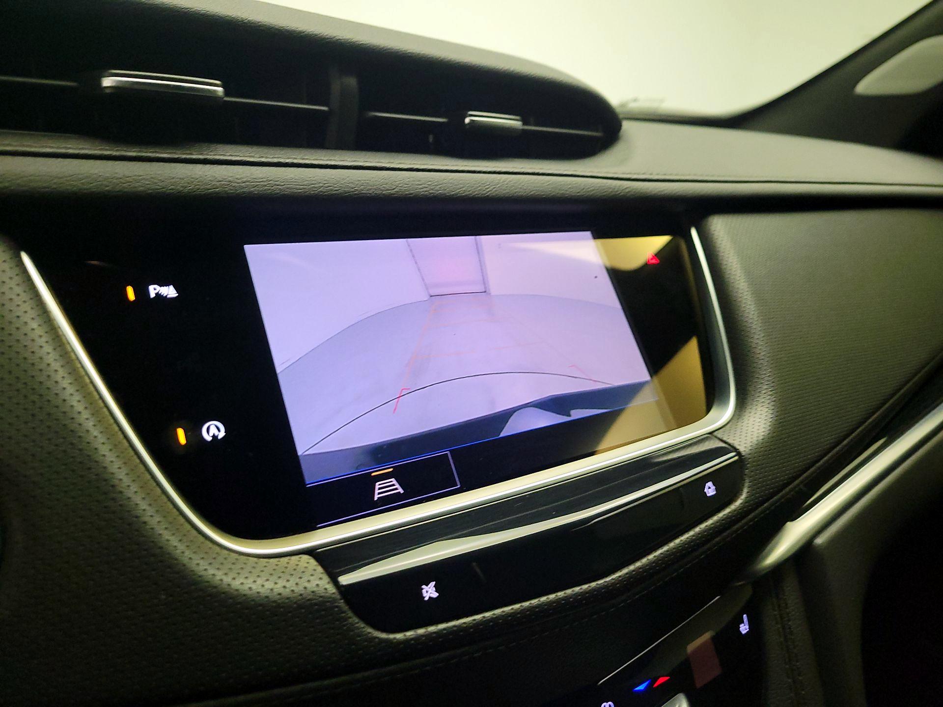 Thumbnail: 2024 Cadillac XT5 - 13
