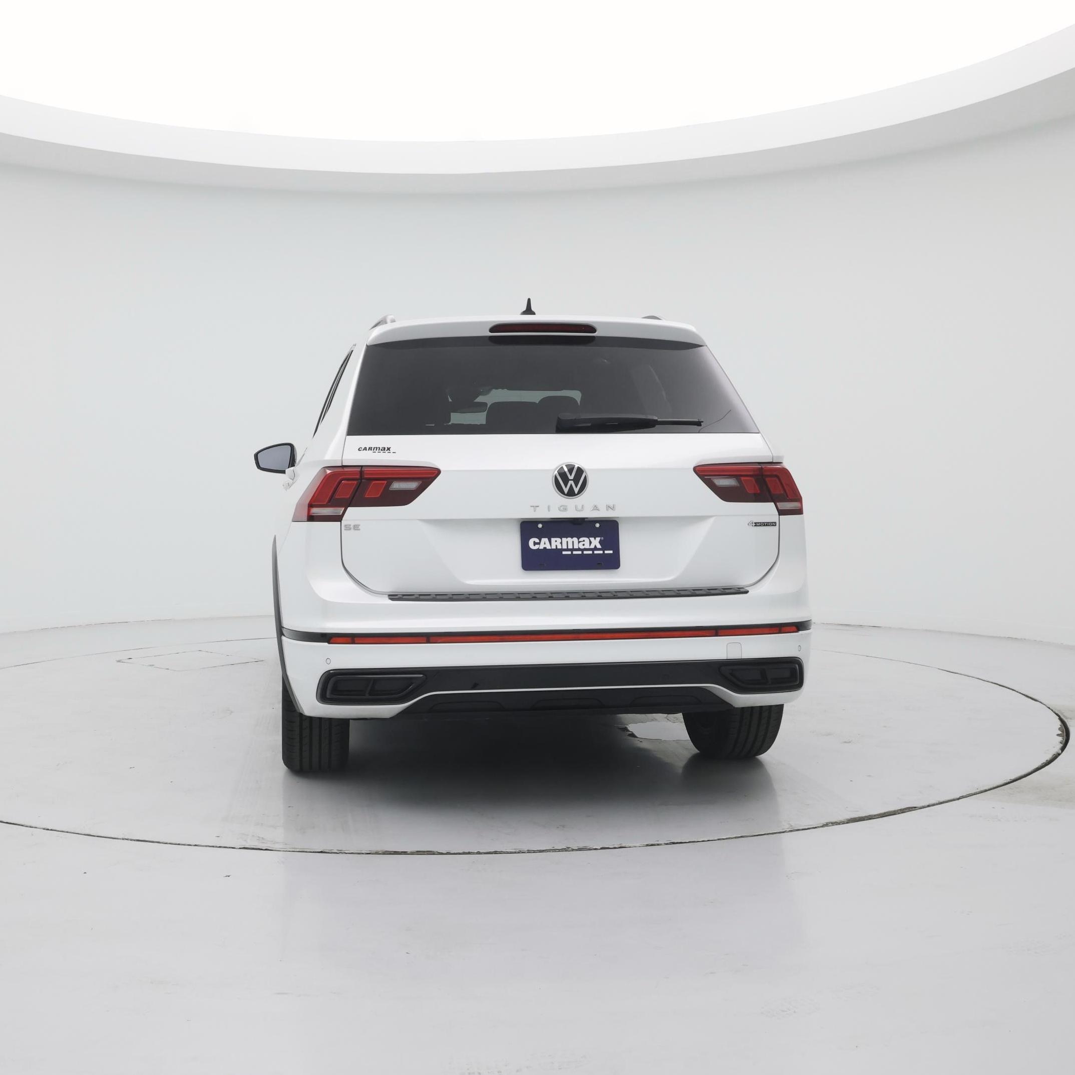 Thumbnail: 2022 Volkswagen Tiguan - 6