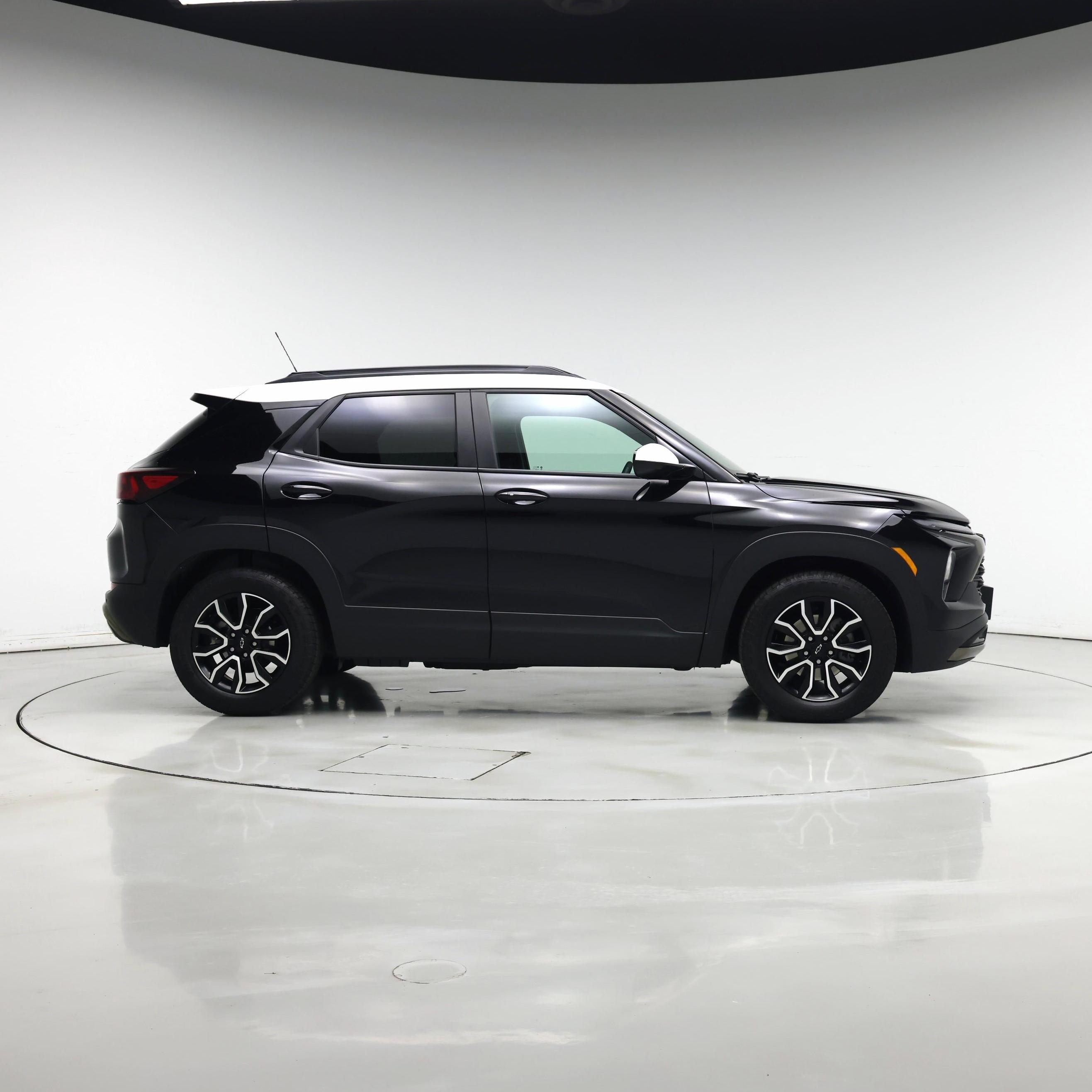 Thumbnail: 2025 Chevrolet TrailBlazer - 7