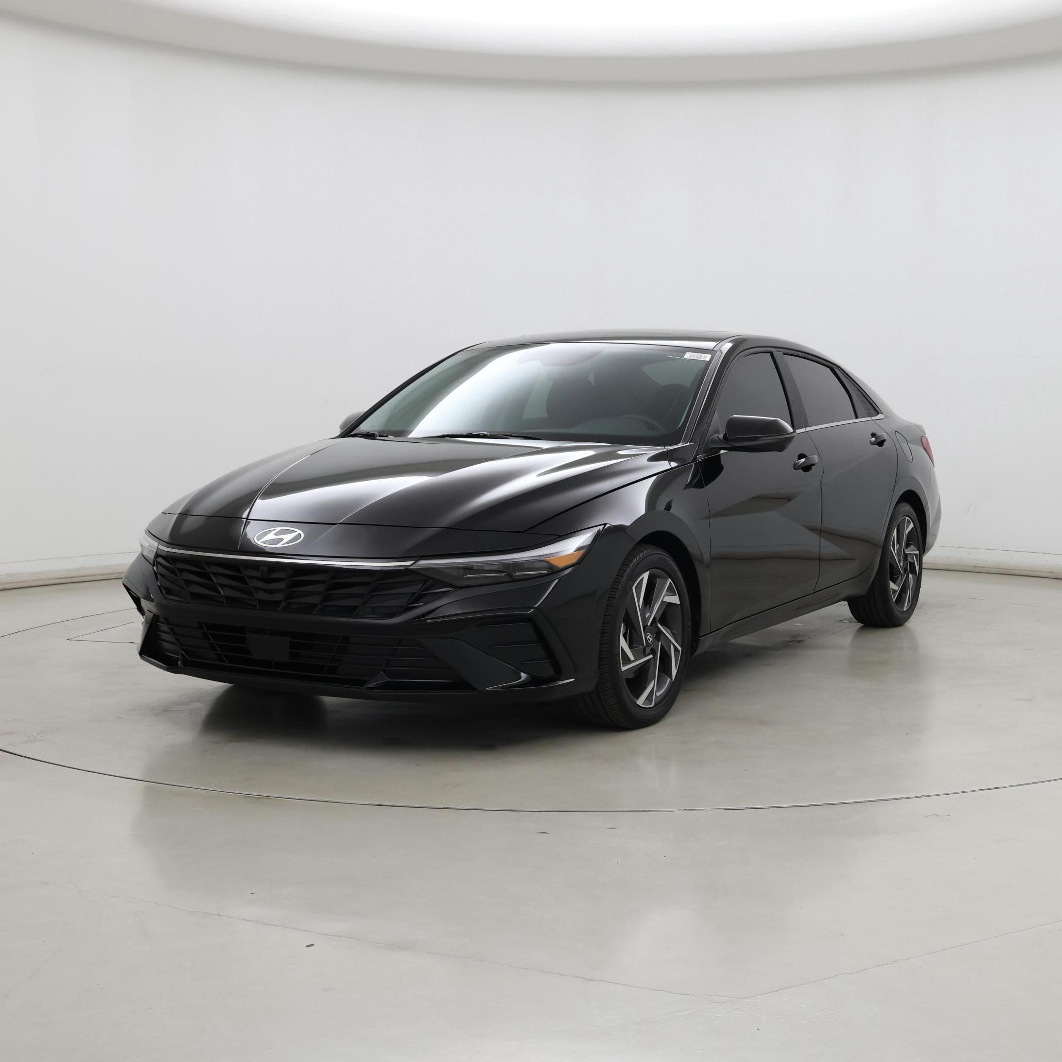 Thumbnail: 2024 Hyundai Elantra - 4