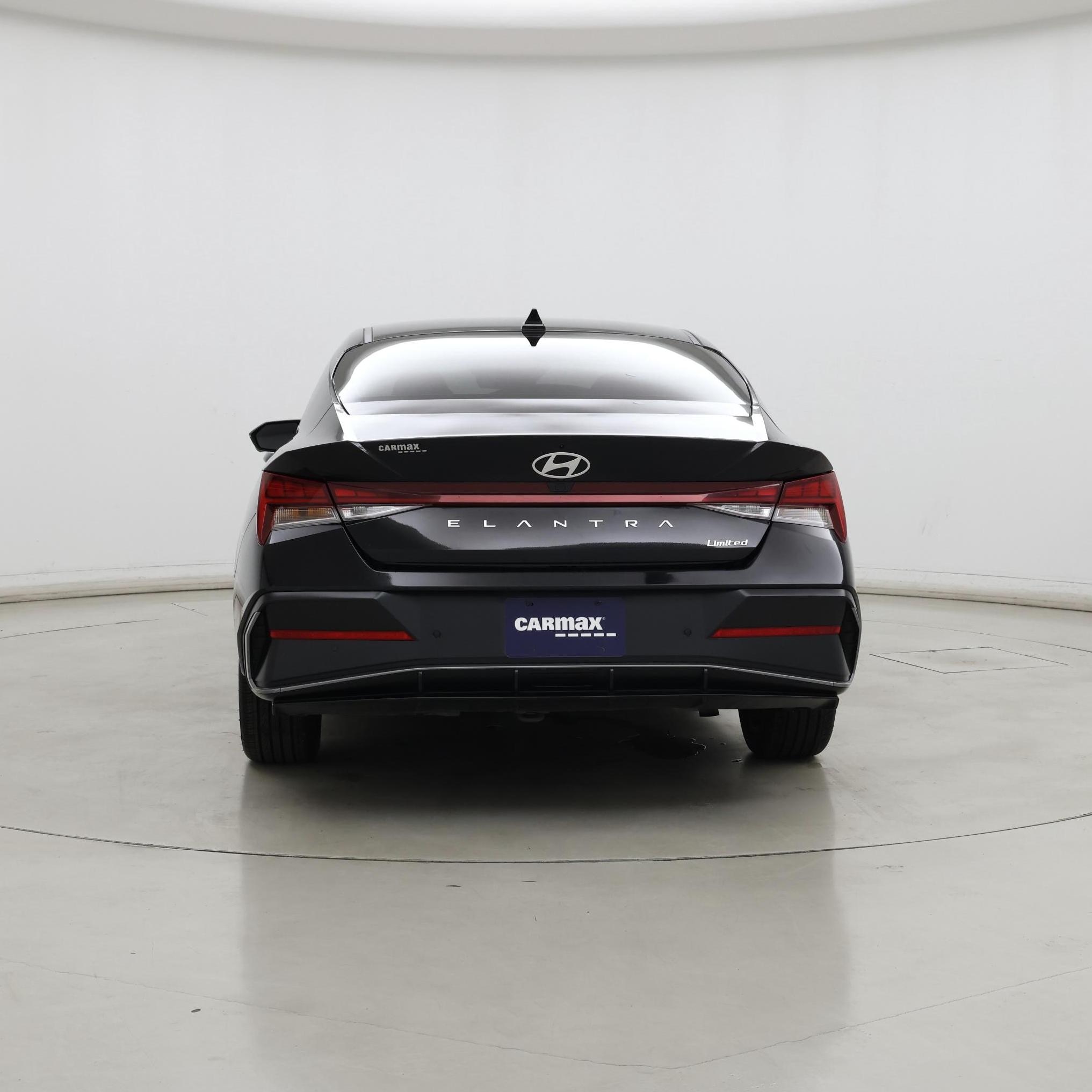 Thumbnail: 2024 Hyundai Elantra - 6