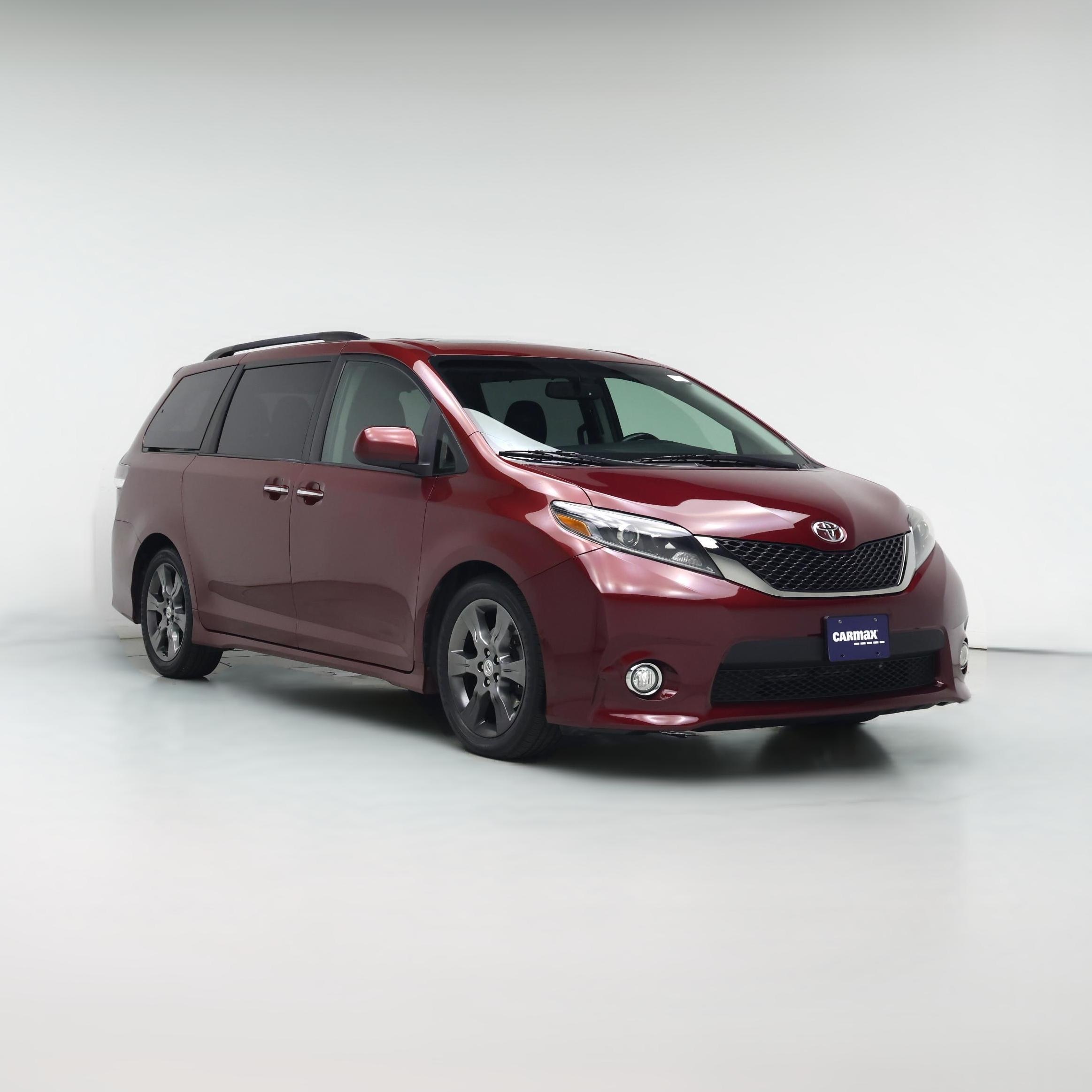 Thumbnail: 2016 Toyota Sienna - 1