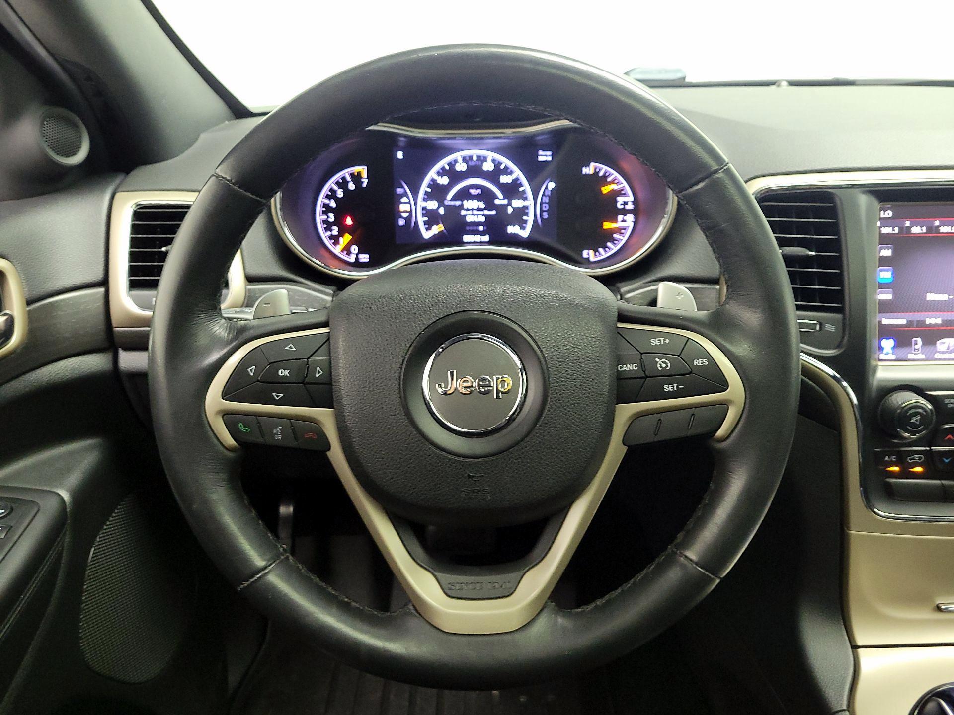 Thumbnail: 2015 Jeep Grand Cherokee - 10
