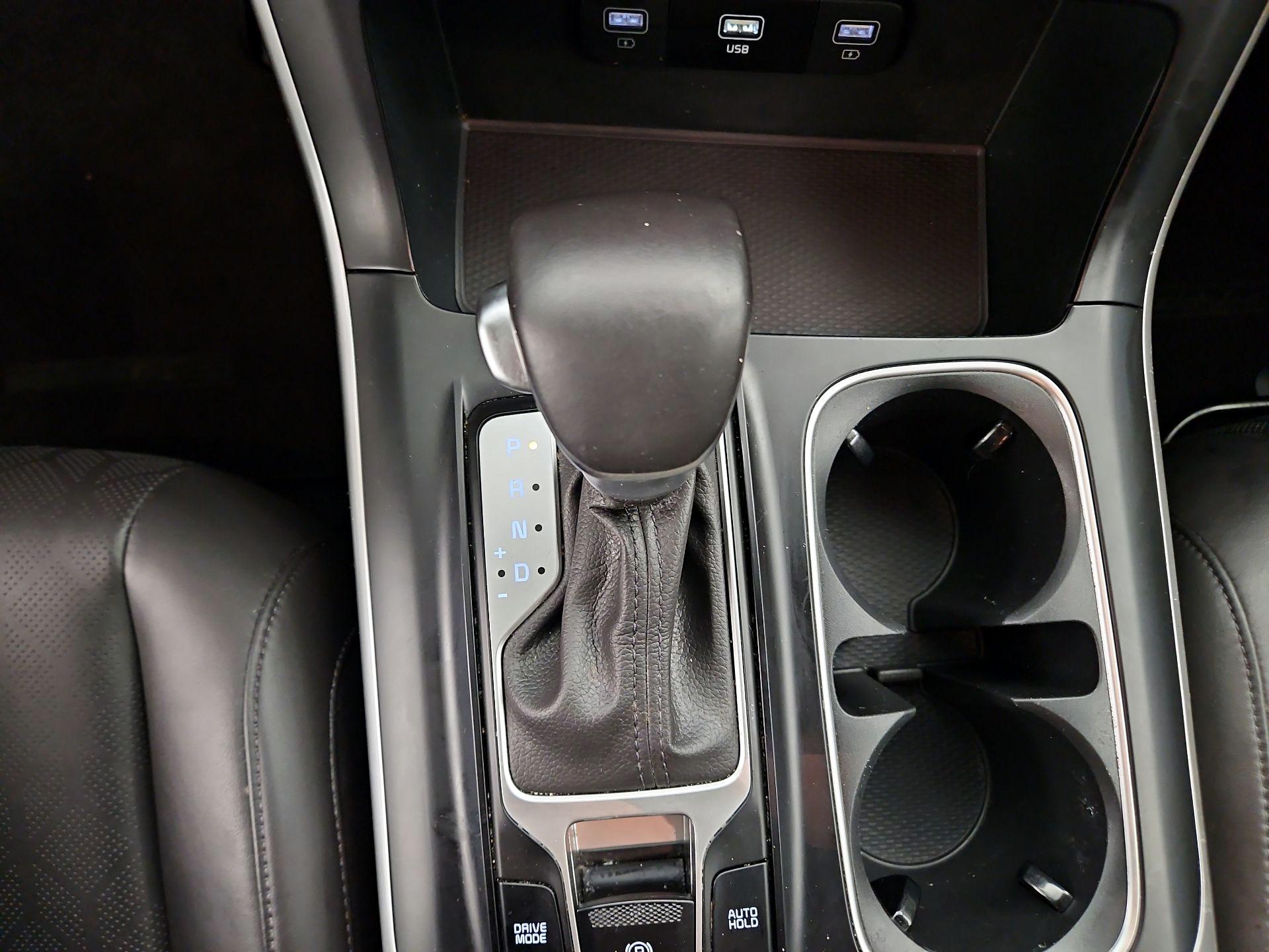 Thumbnail: 2024 Kia Carnival - 17