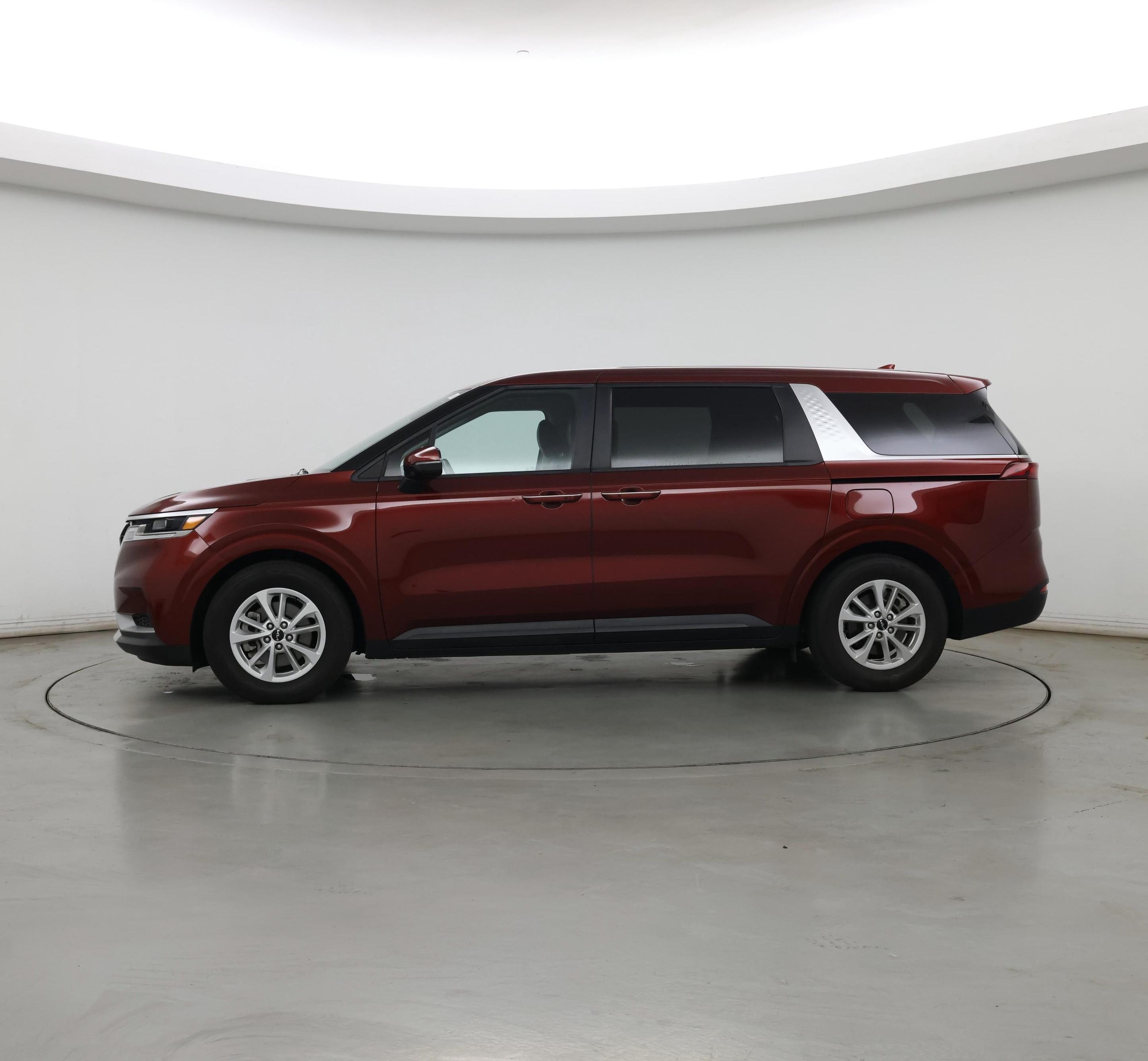 Thumbnail: 2024 Kia Carnival - 3