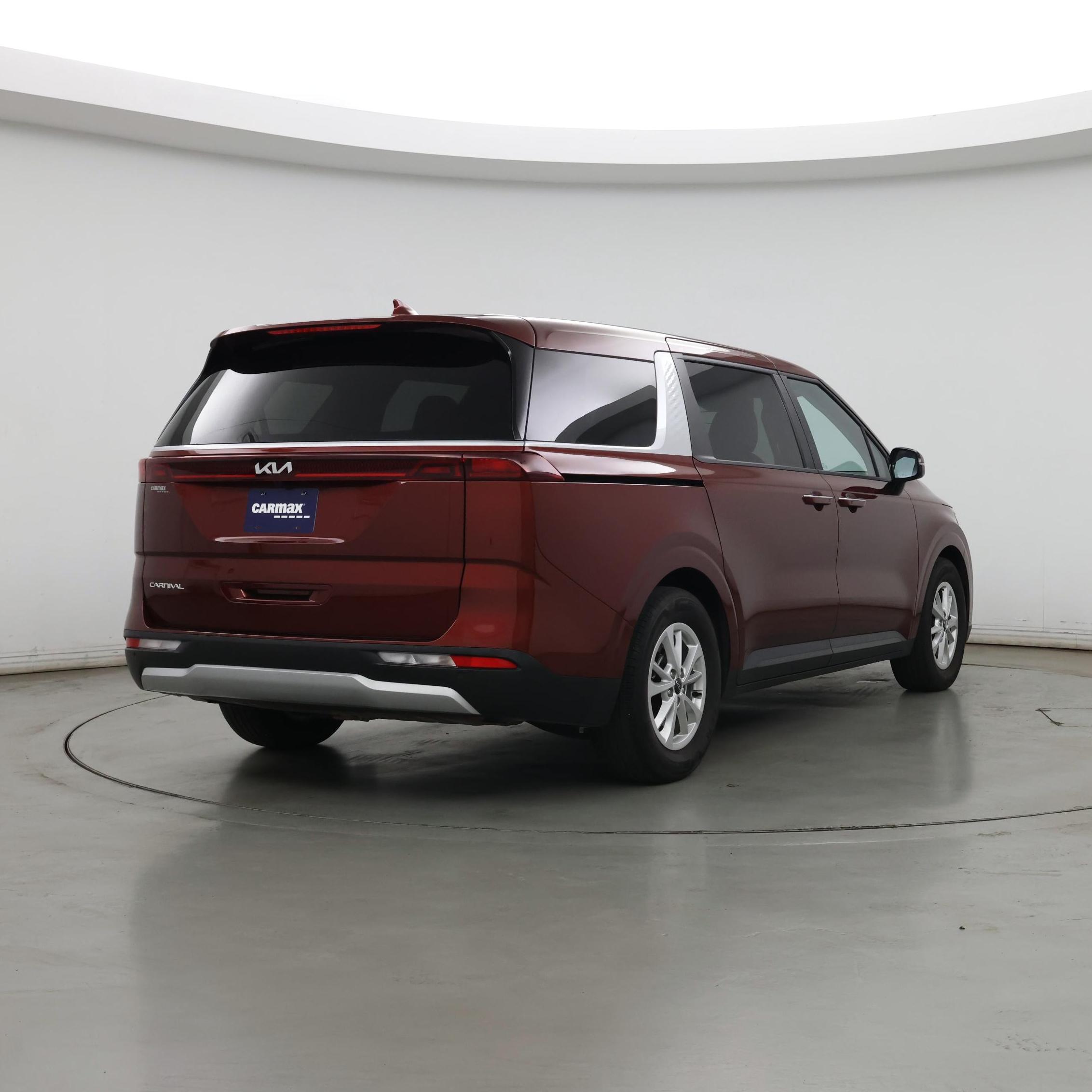 Thumbnail: 2024 Kia Carnival - 8