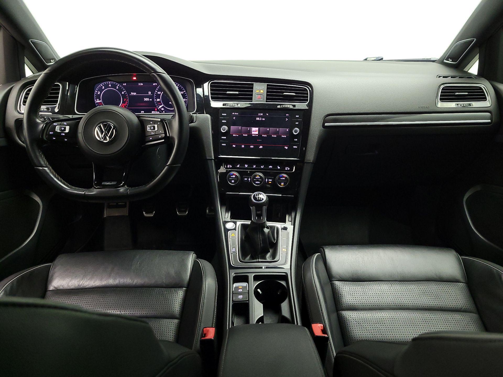 Thumbnail: 2018 Volkswagen Golf - 9