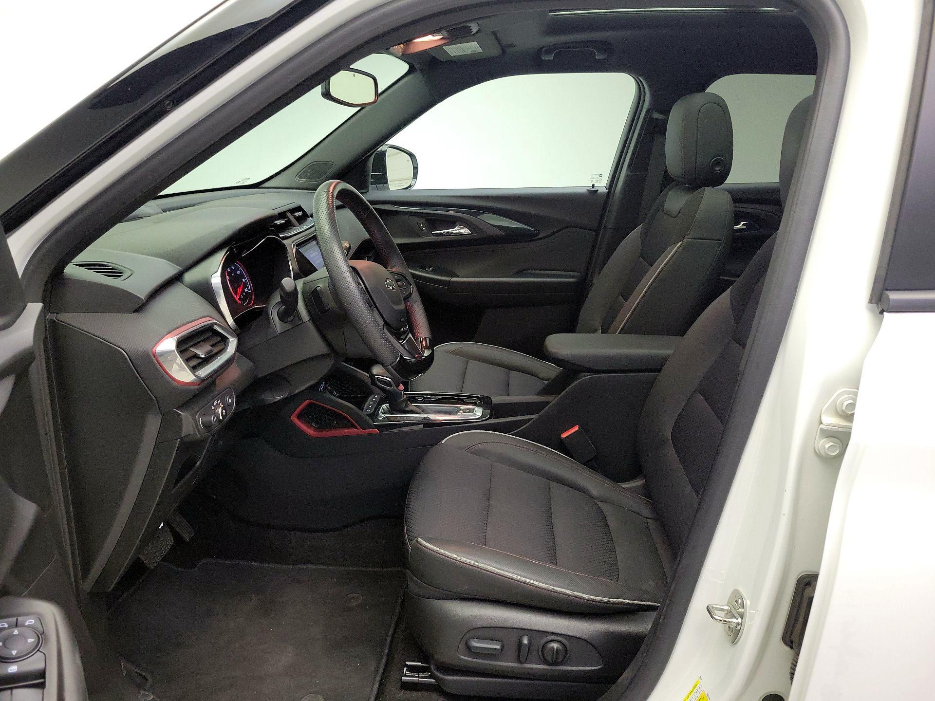 Thumbnail: 2023 Chevrolet TrailBlazer - 11