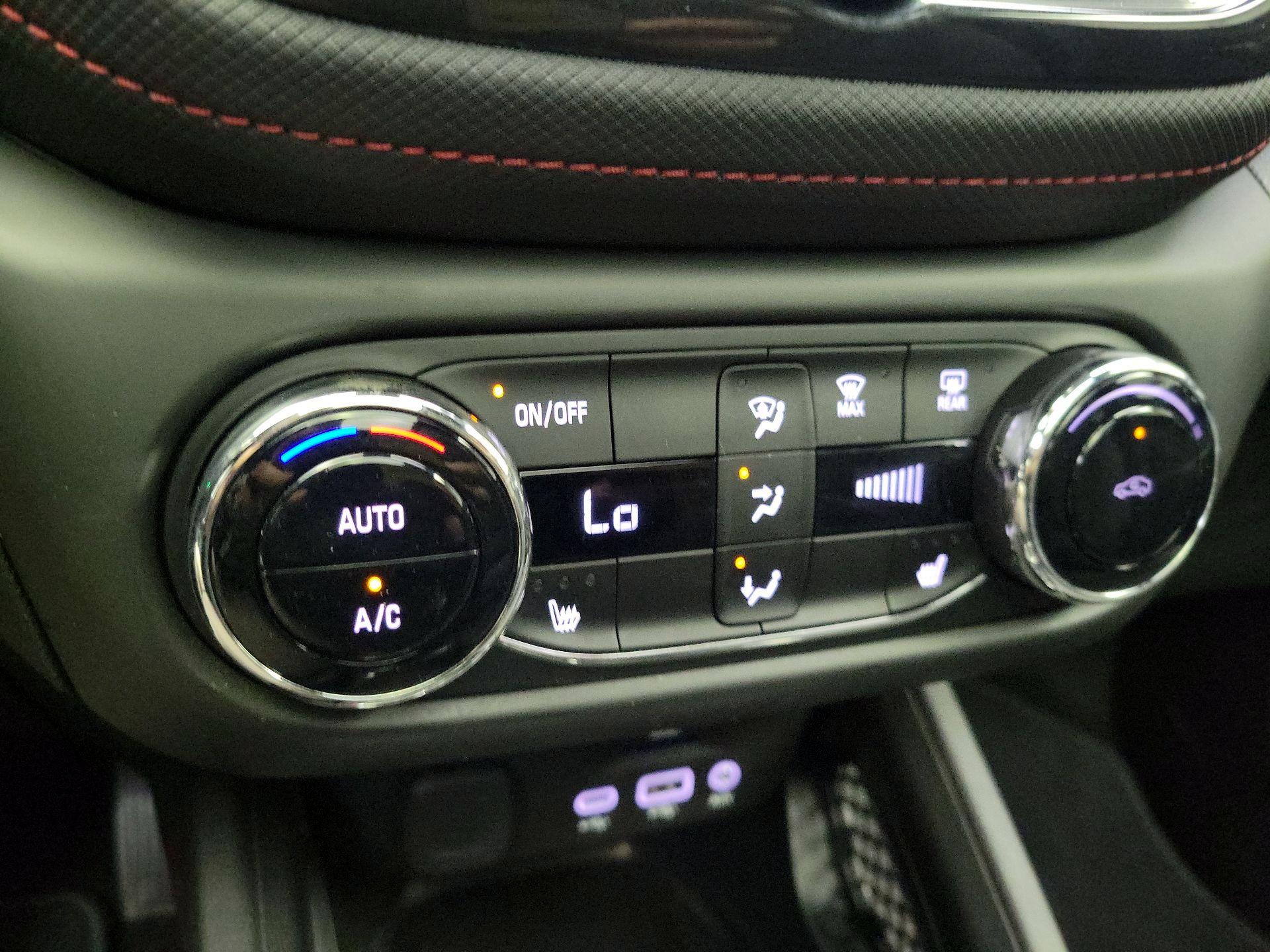 Thumbnail: 2023 Chevrolet TrailBlazer - 16