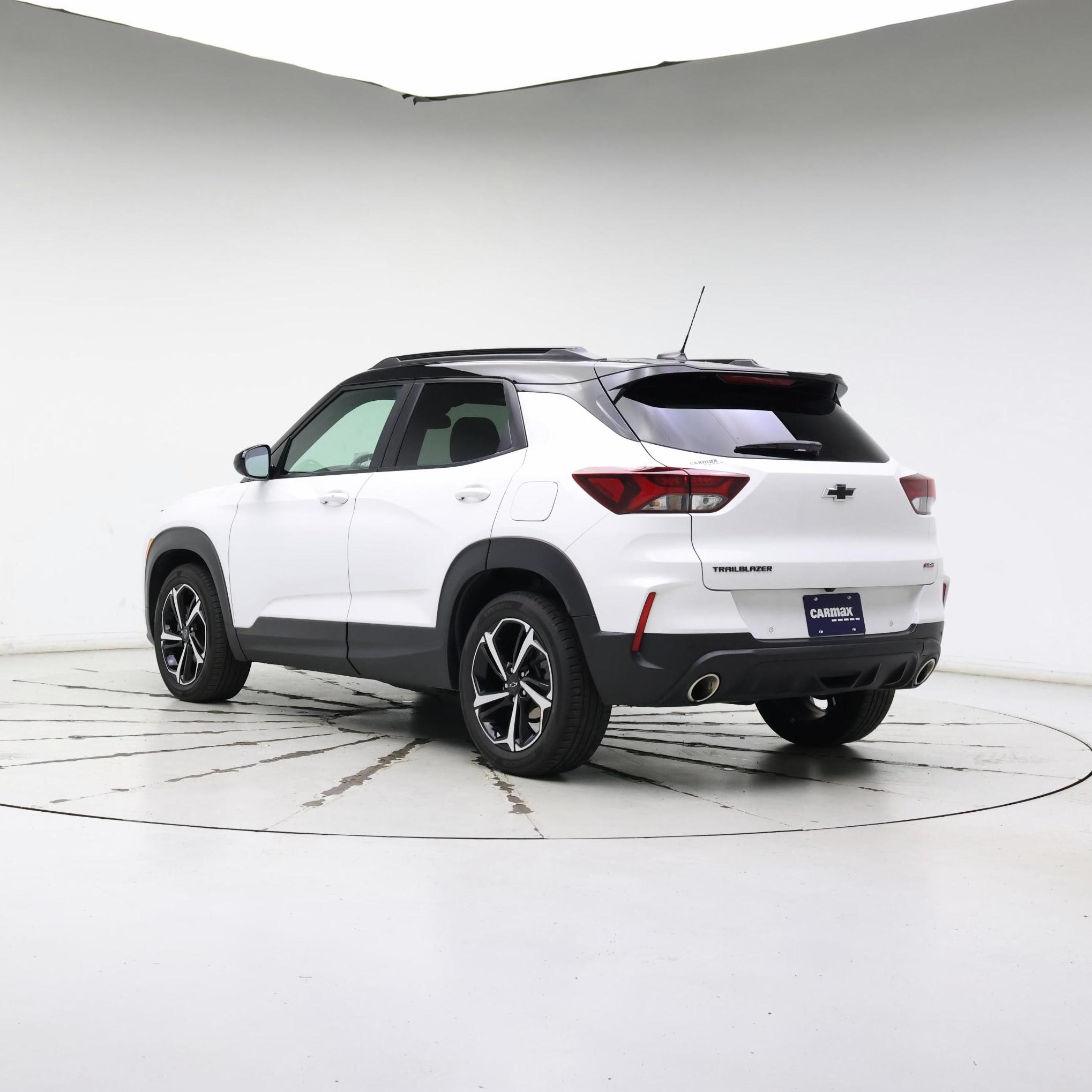 Thumbnail: 2023 Chevrolet TrailBlazer - 2