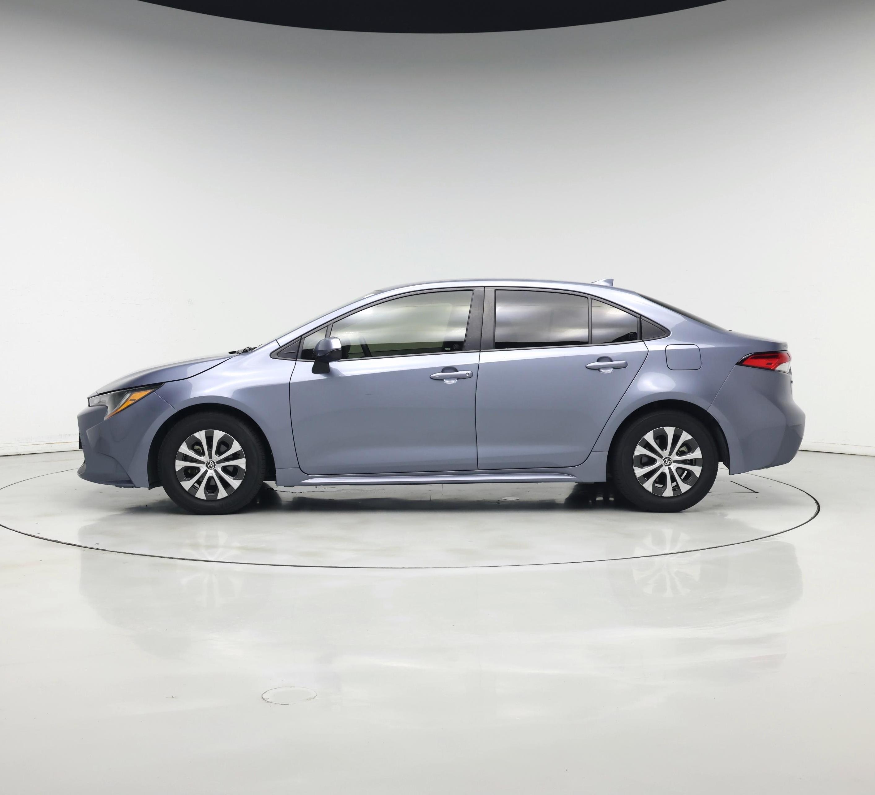 Thumbnail: 2022 Toyota Corolla - 3