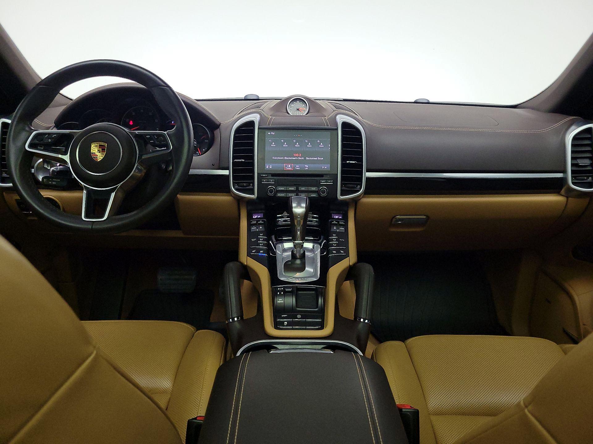 Thumbnail: 2017 Porsche Cayenne - 9