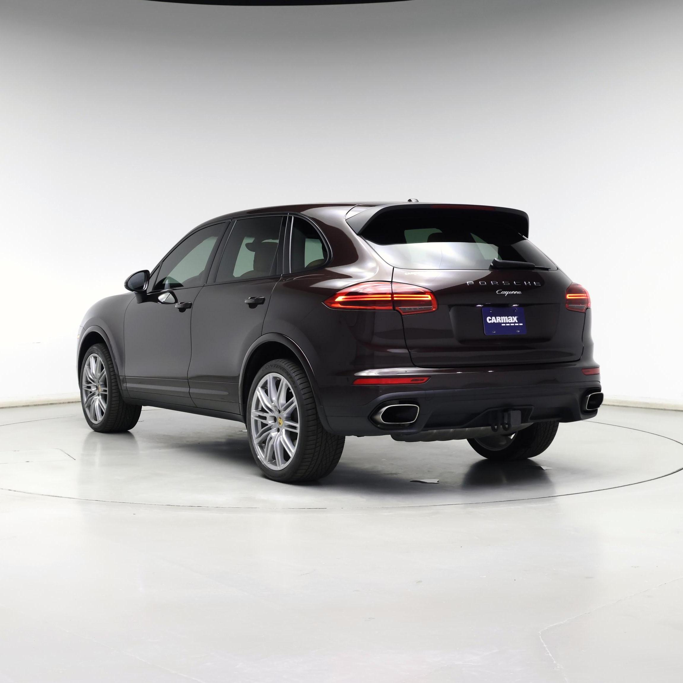 Thumbnail: 2017 Porsche Cayenne - 2