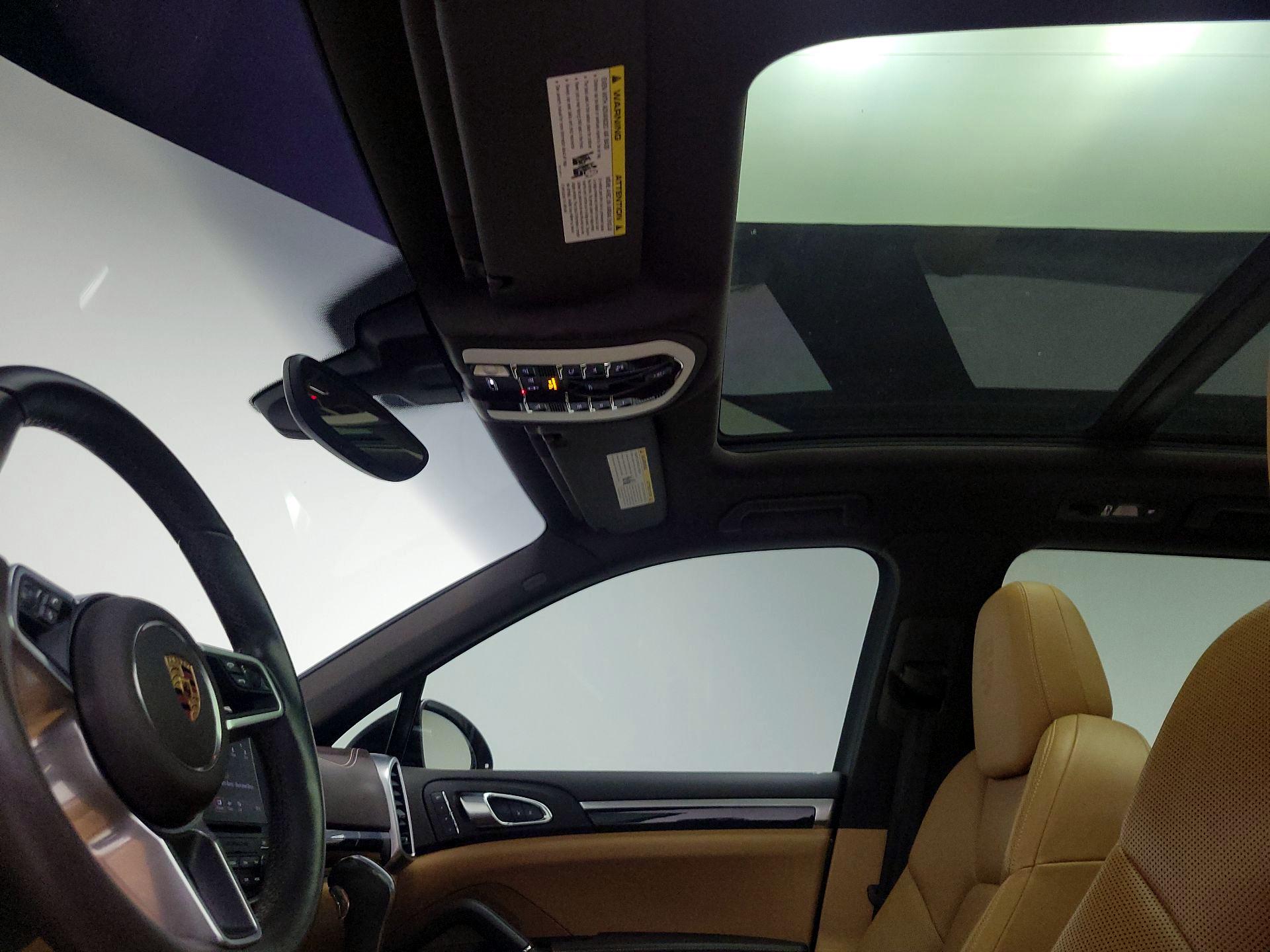 Thumbnail: 2017 Porsche Cayenne - 20