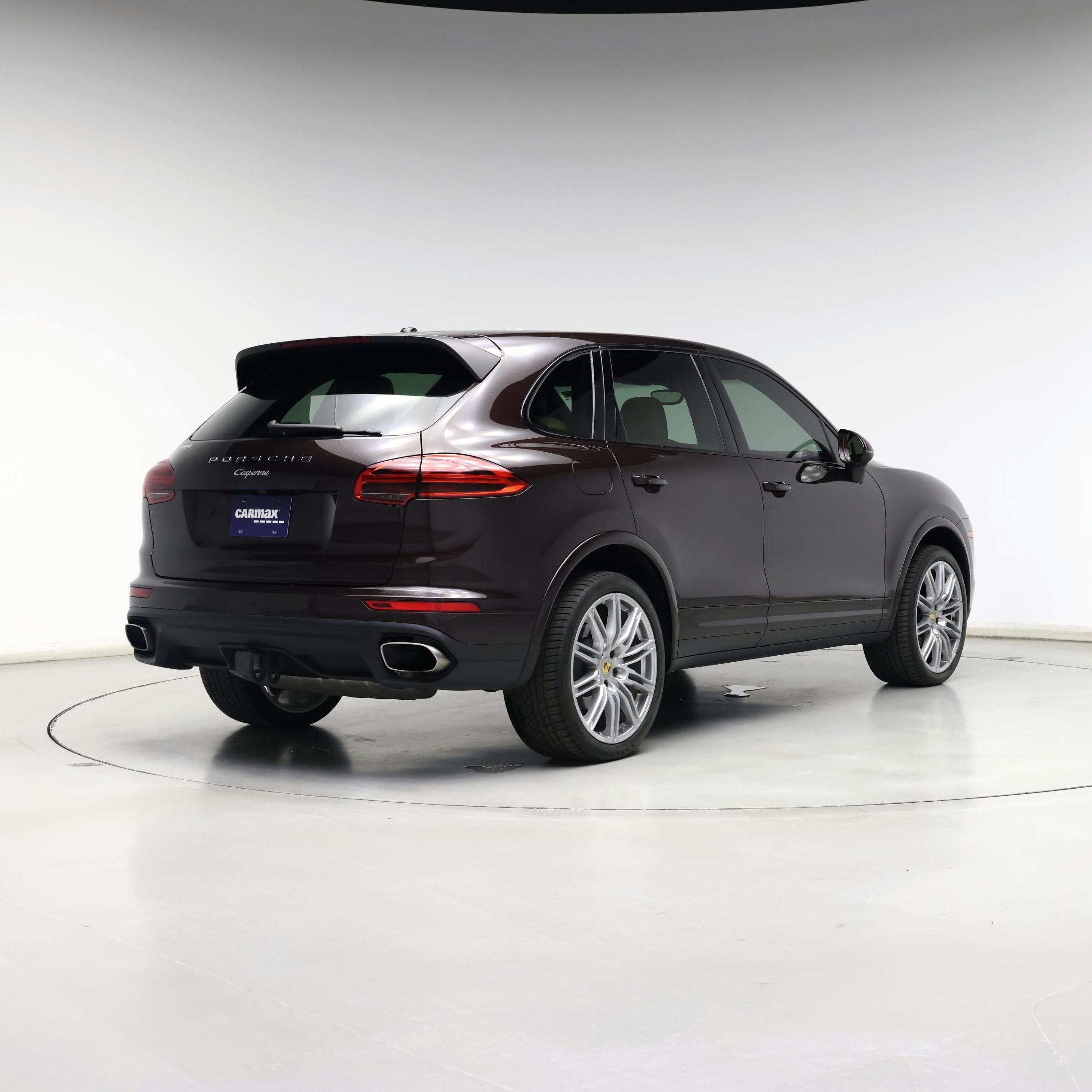 Thumbnail: 2017 Porsche Cayenne - 8