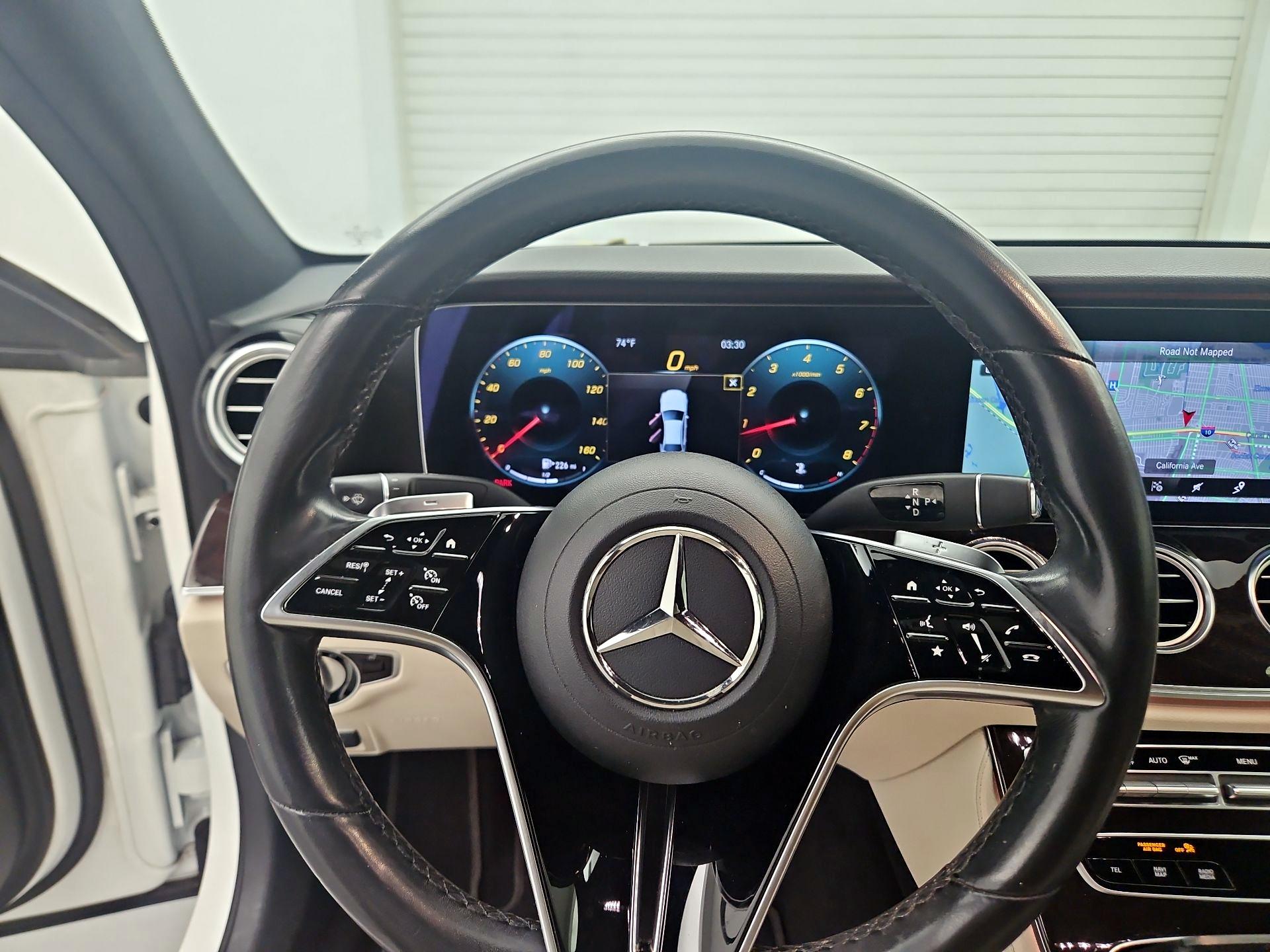 Thumbnail: 2021 Mercedes-Benz E-Class - 10