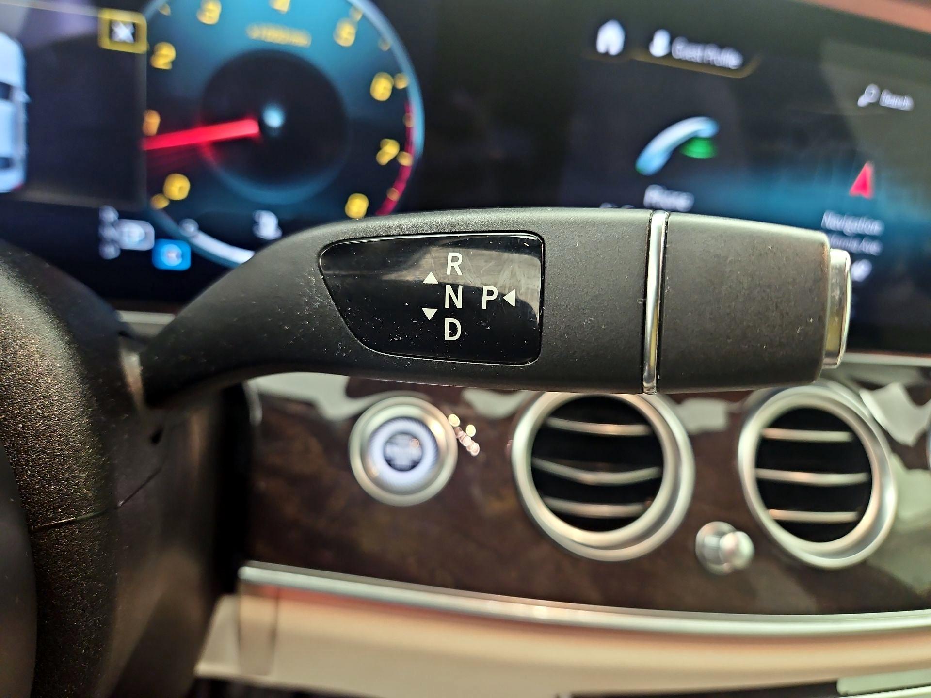 Thumbnail: 2021 Mercedes-Benz E-Class - 18