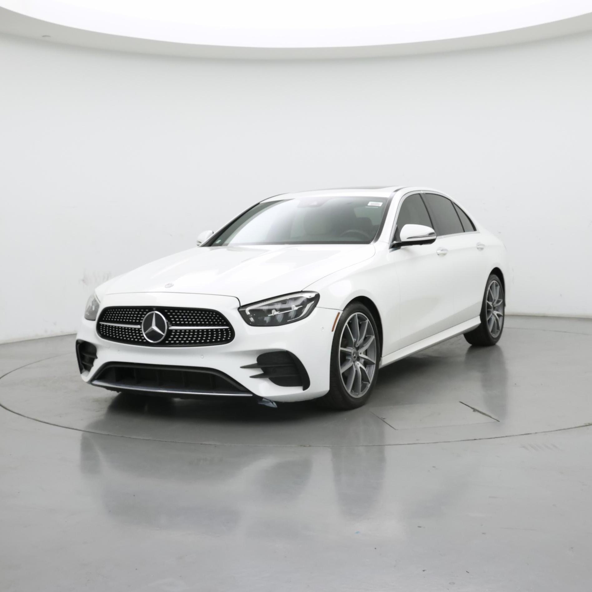 Thumbnail: 2021 Mercedes-Benz E-Class - 4