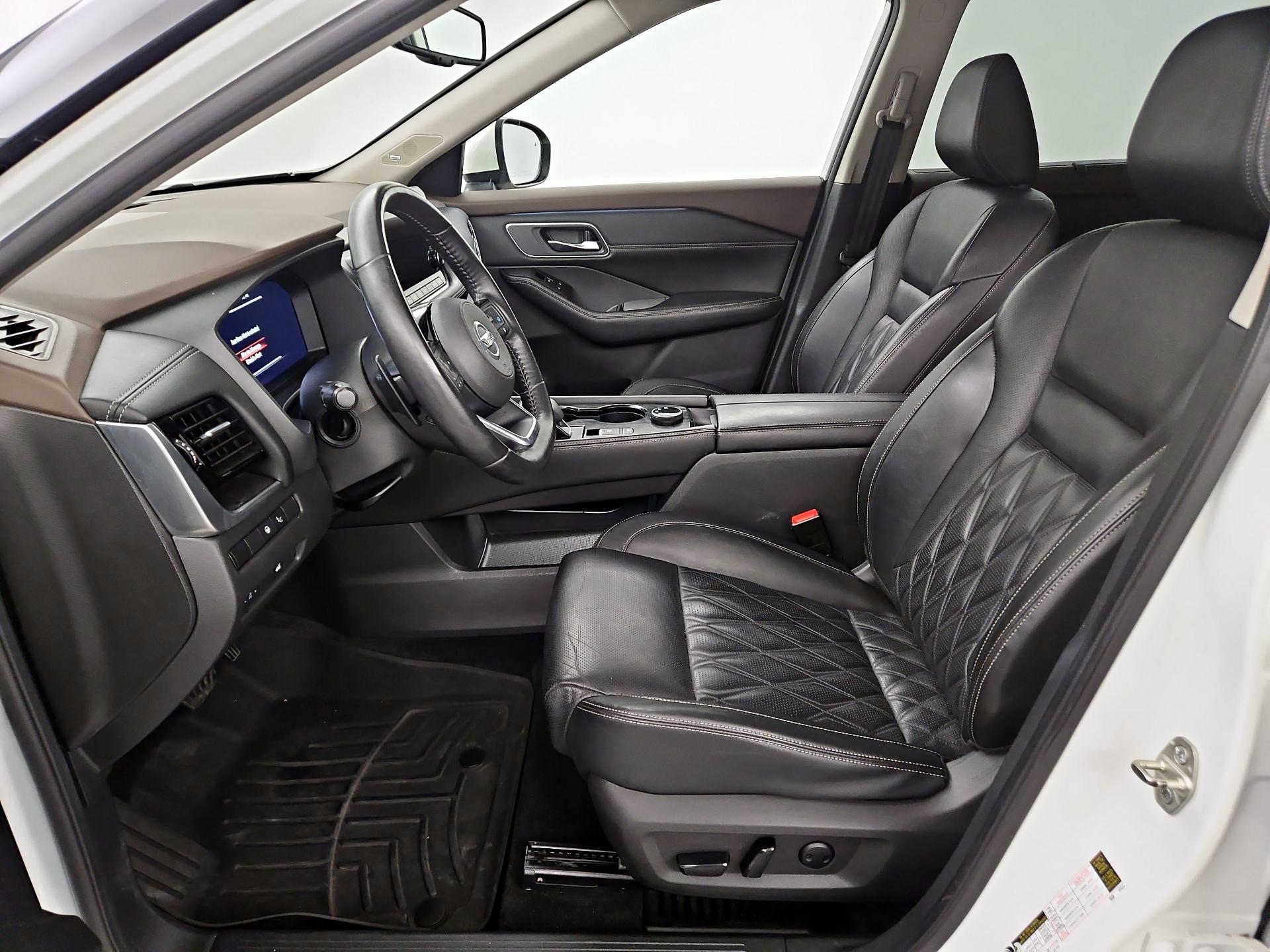 Thumbnail: 2021 Nissan Rogue - 11