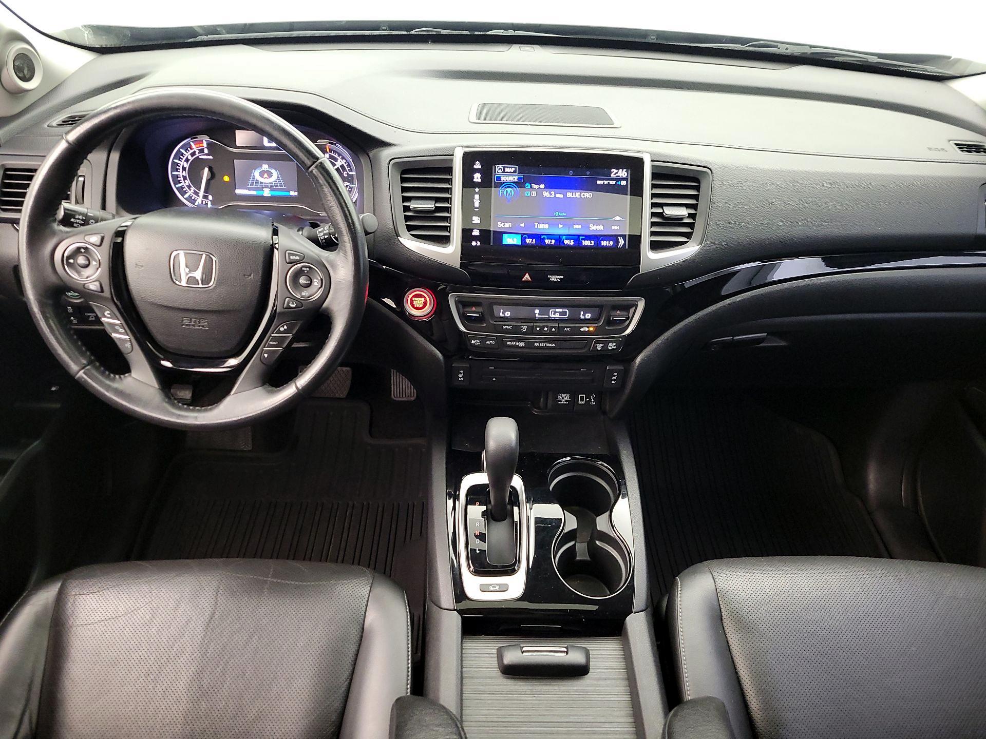 Thumbnail: 2017 Honda Ridgeline - 9