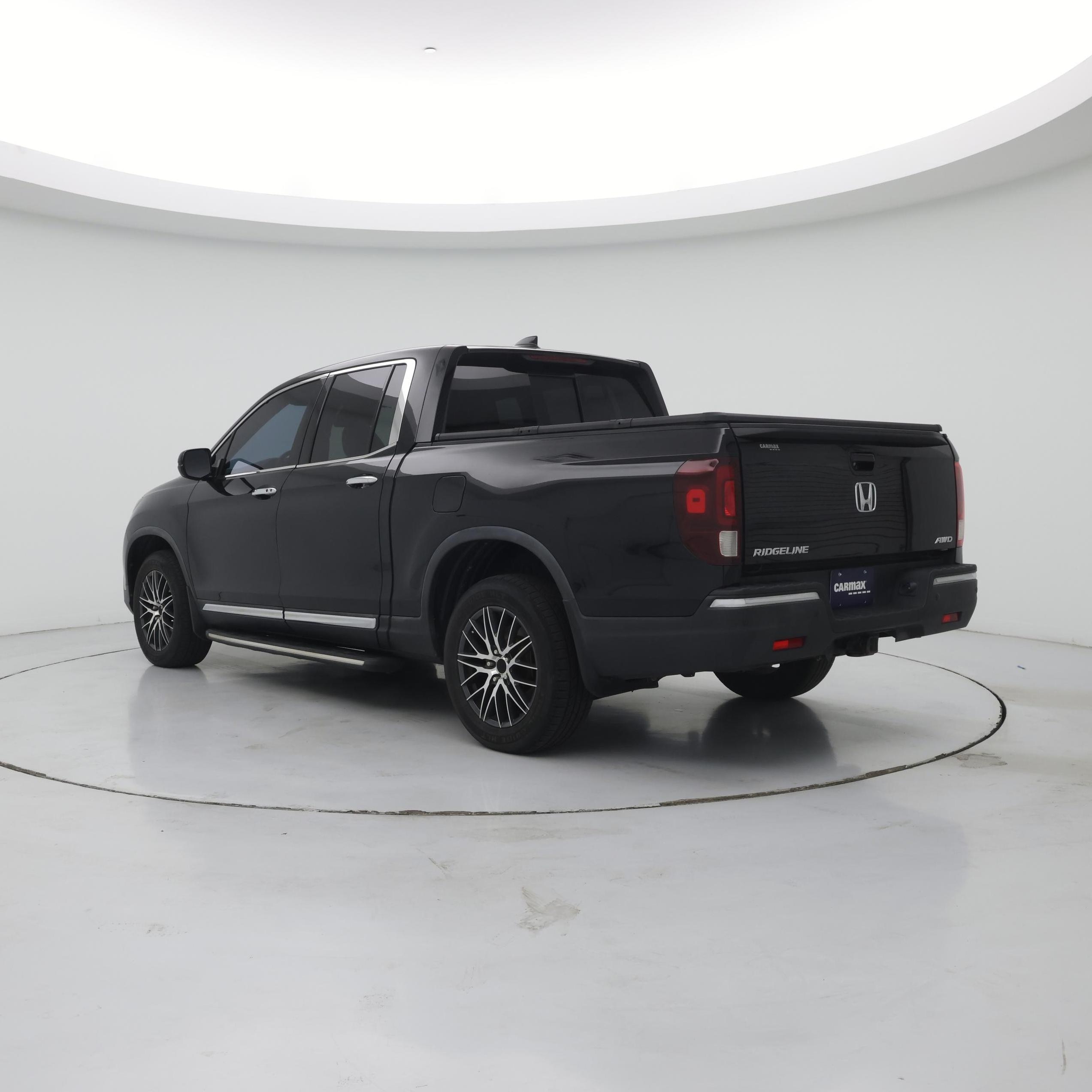 Thumbnail: 2017 Honda Ridgeline - 2