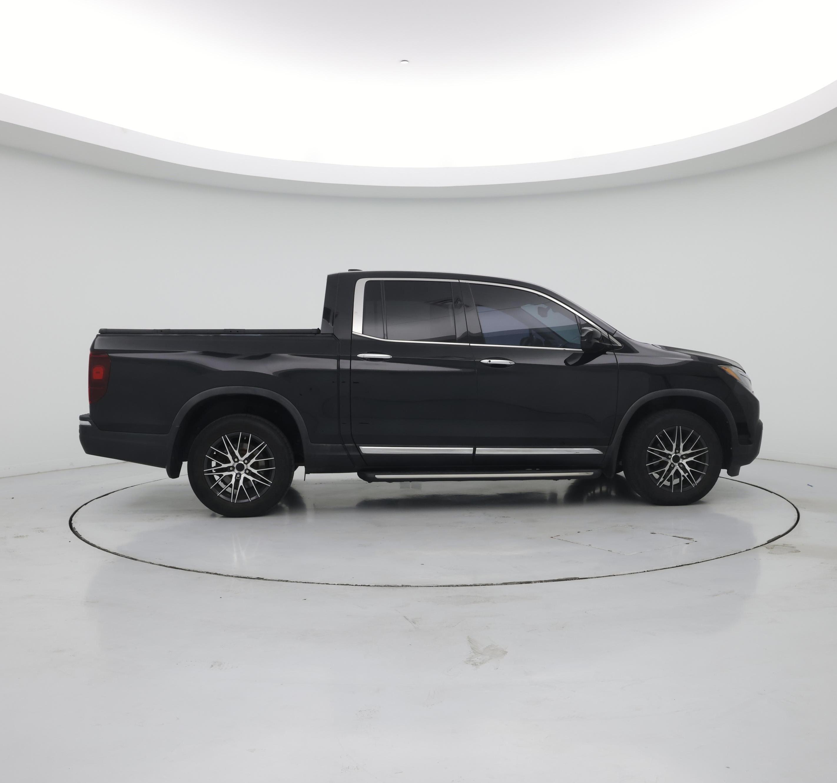 Thumbnail: 2017 Honda Ridgeline - 7