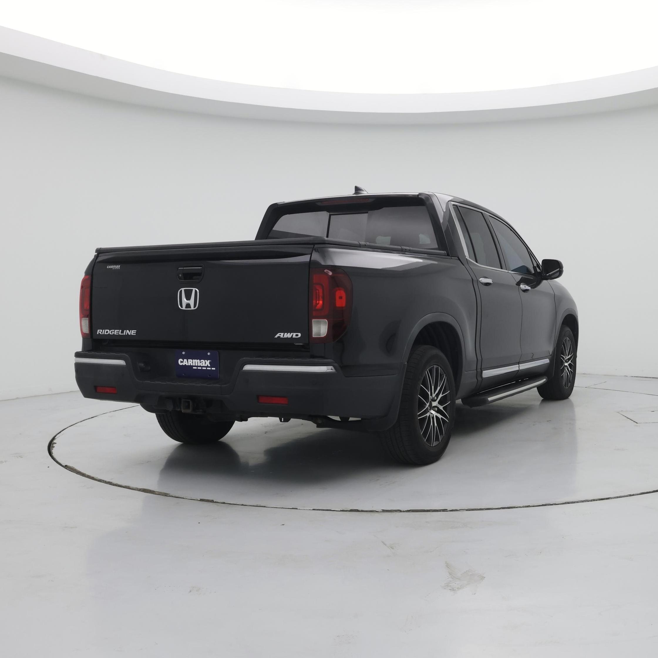 Thumbnail: 2017 Honda Ridgeline - 8