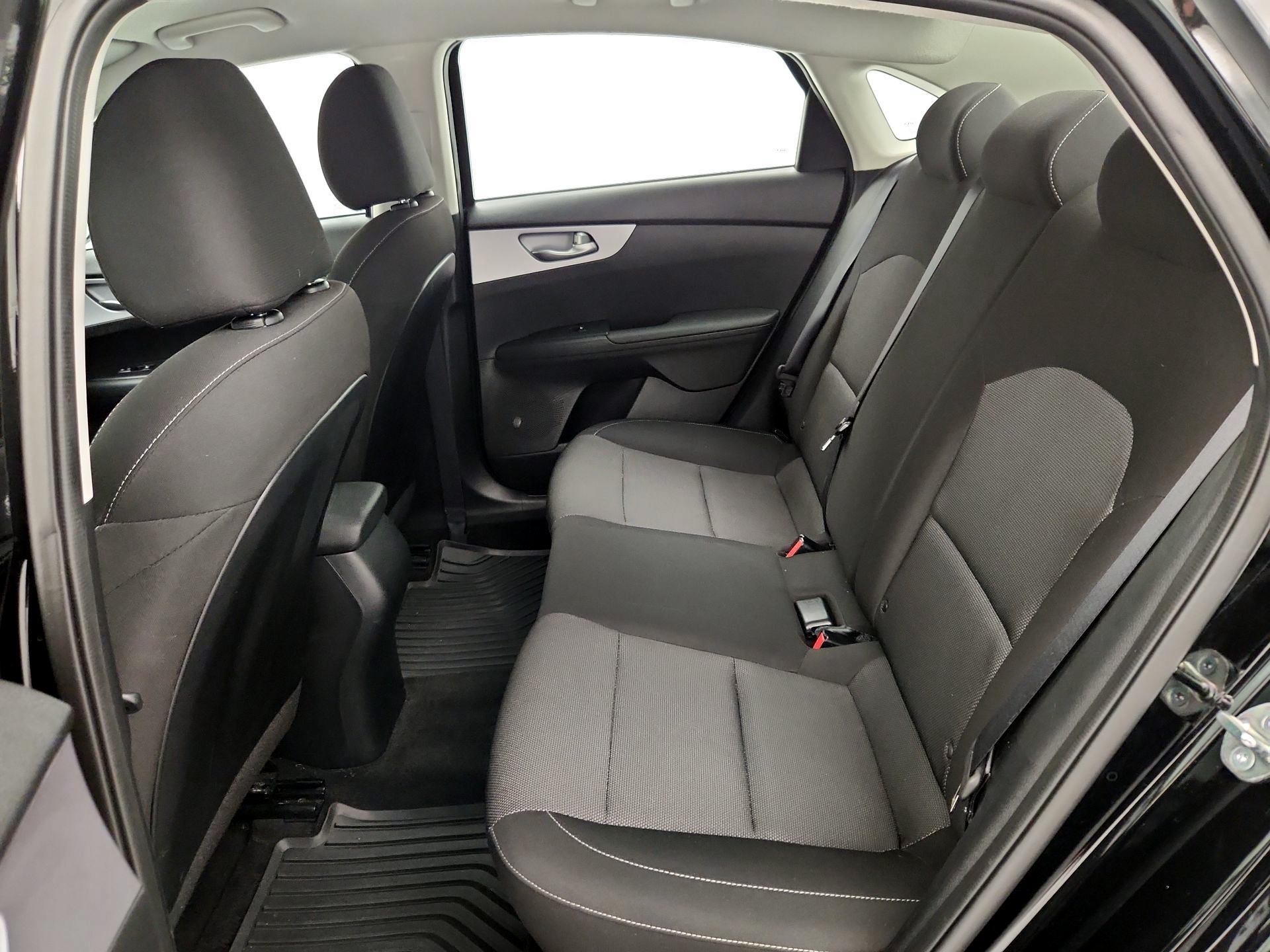 Thumbnail: 2024 Kia Forte - 19
