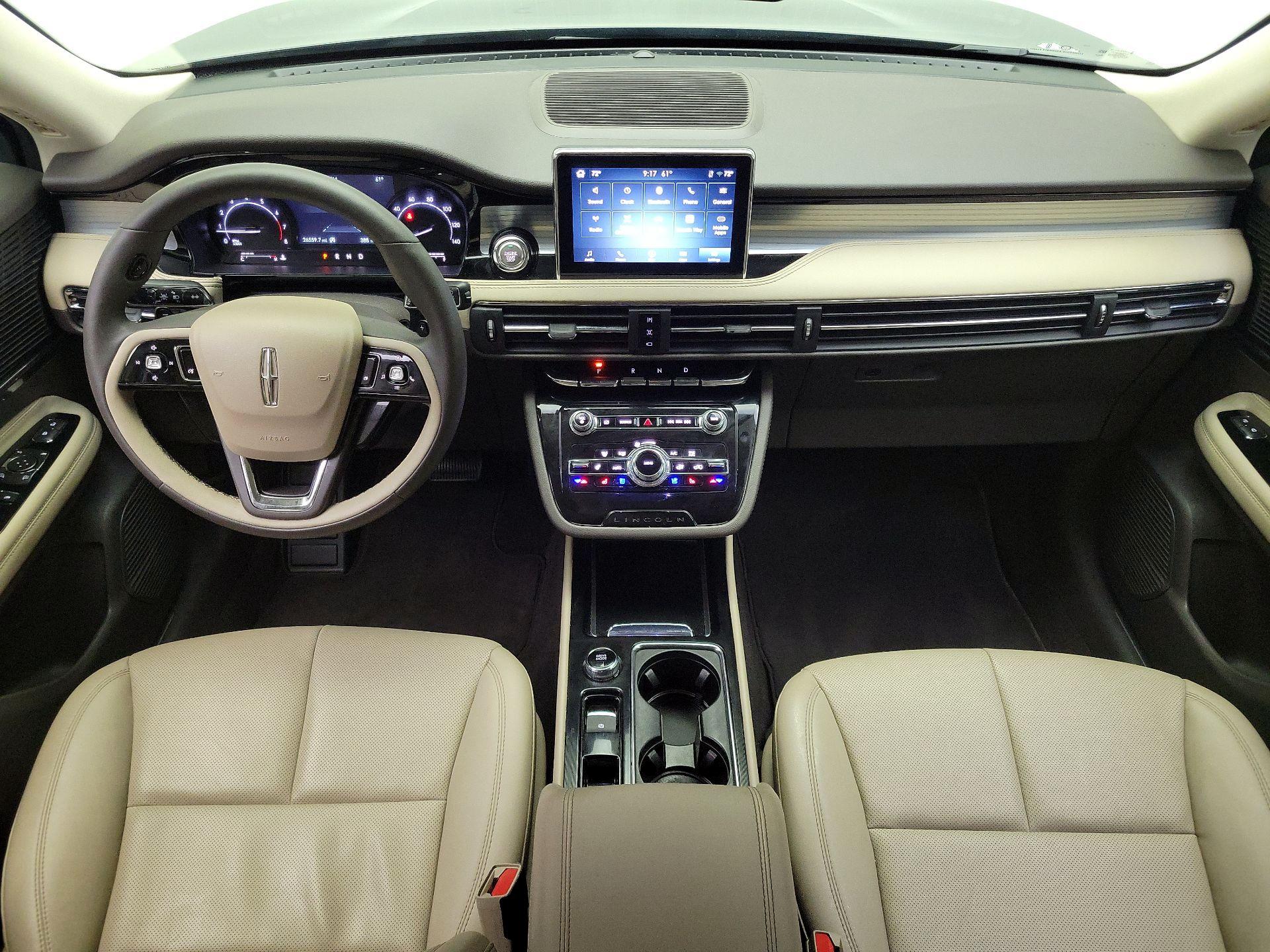 Thumbnail: 2022 Lincoln Corsair - 9