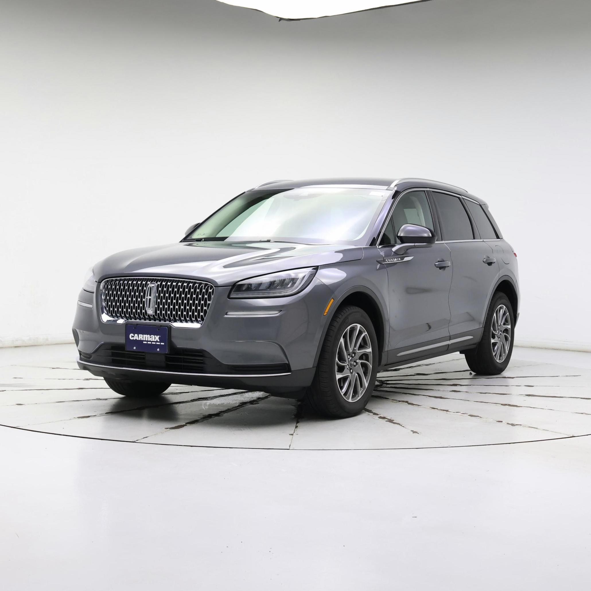 Thumbnail: 2022 Lincoln Corsair - 4