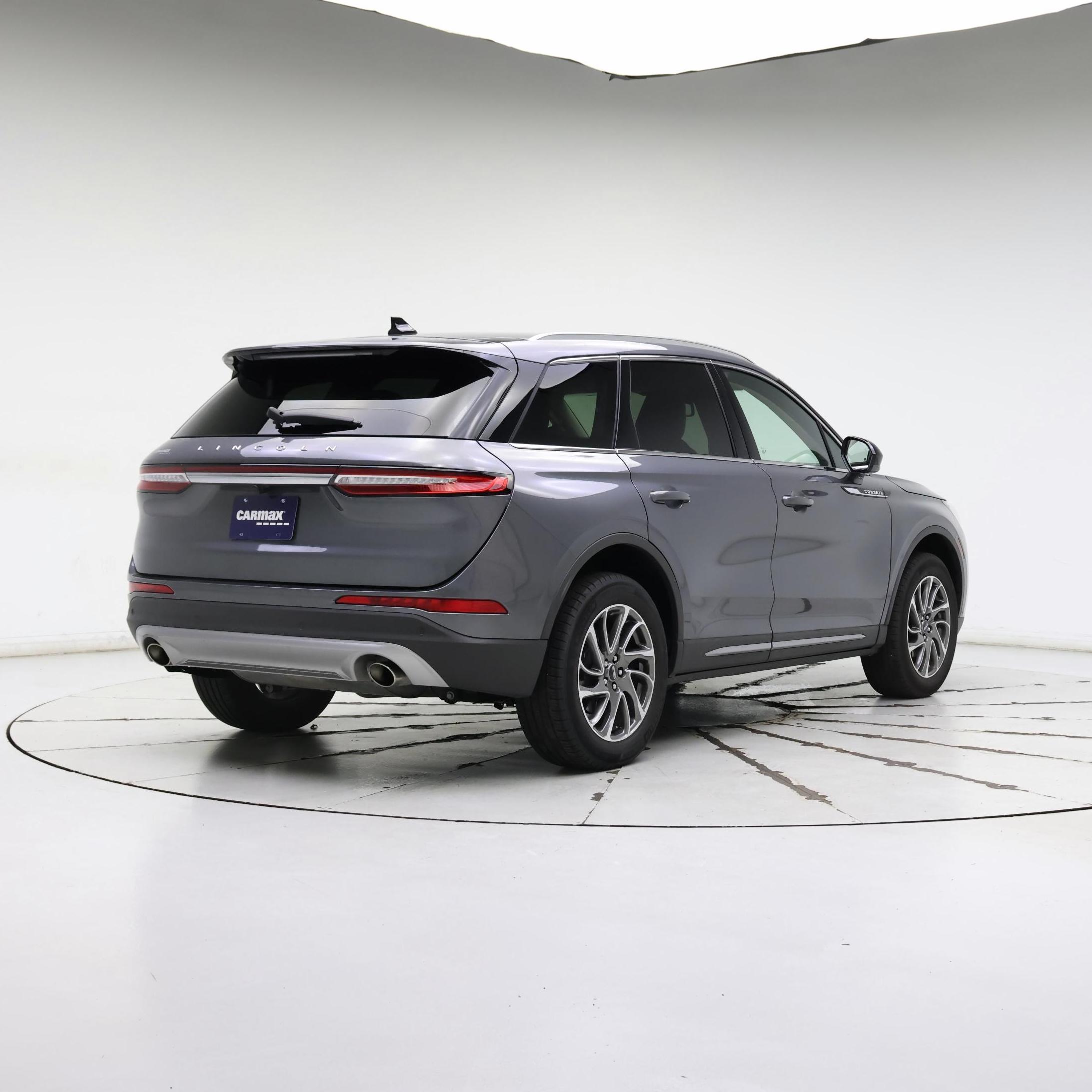 Thumbnail: 2022 Lincoln Corsair - 8