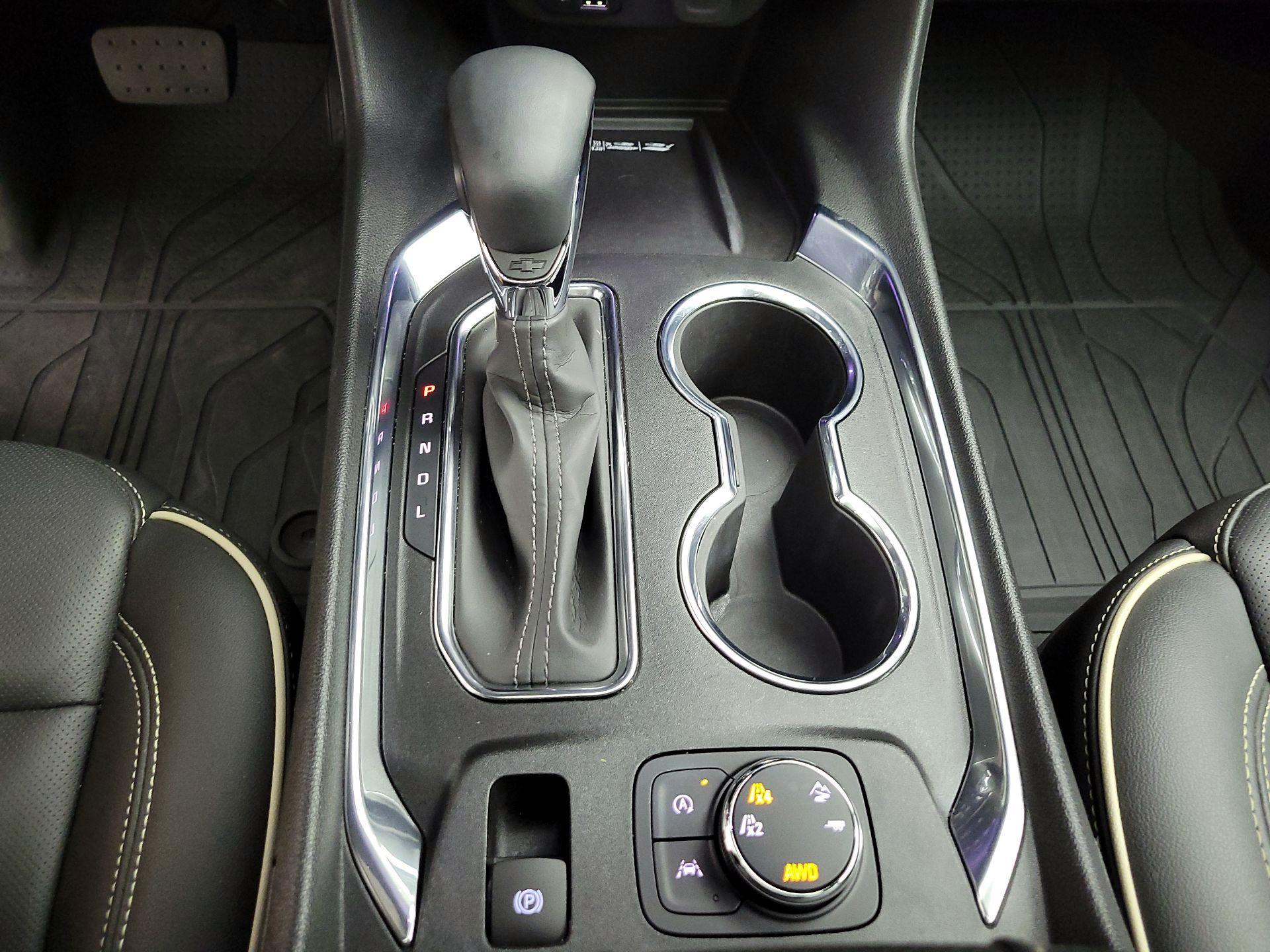 Thumbnail: 2023 Chevrolet Traverse - 17