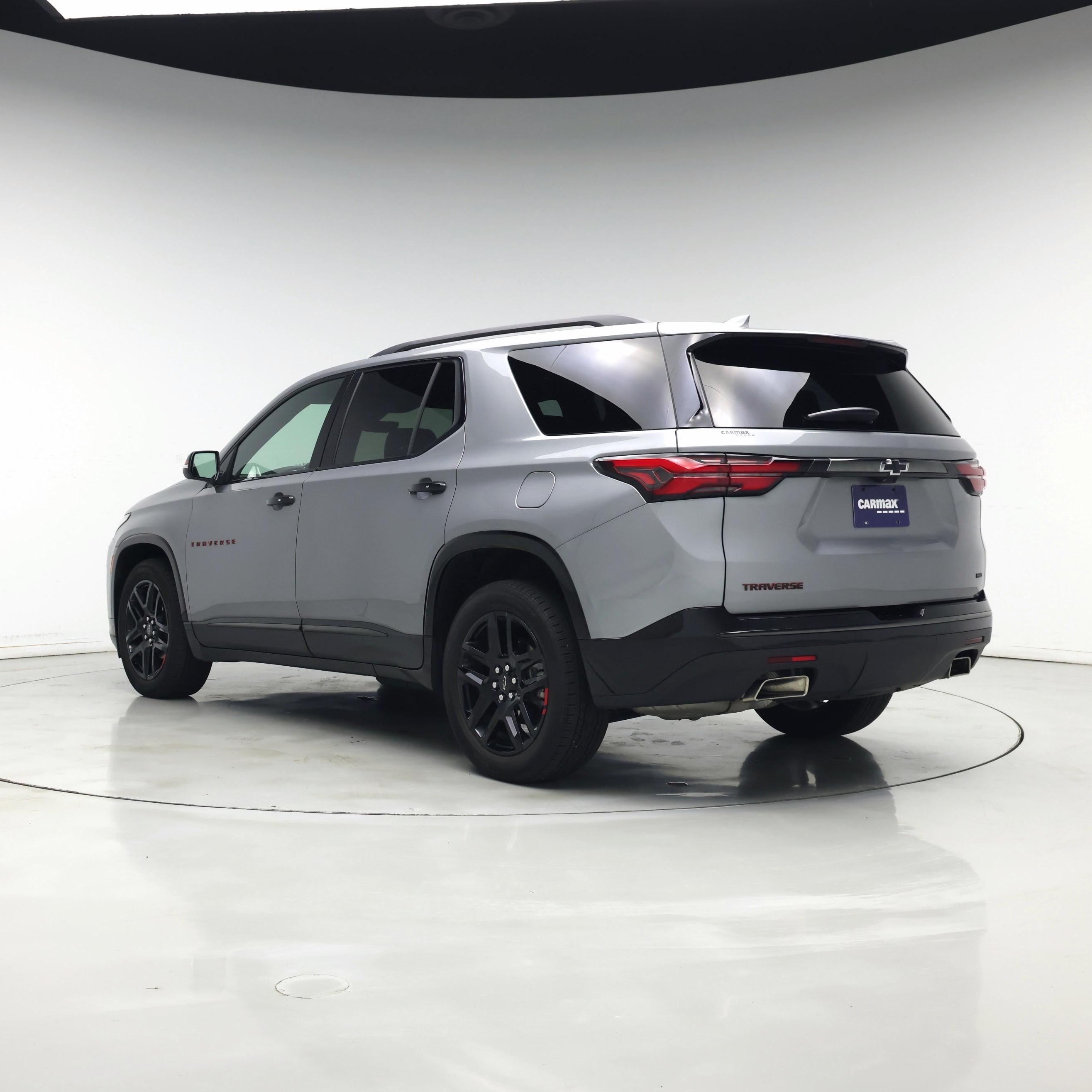 Thumbnail: 2023 Chevrolet Traverse - 2